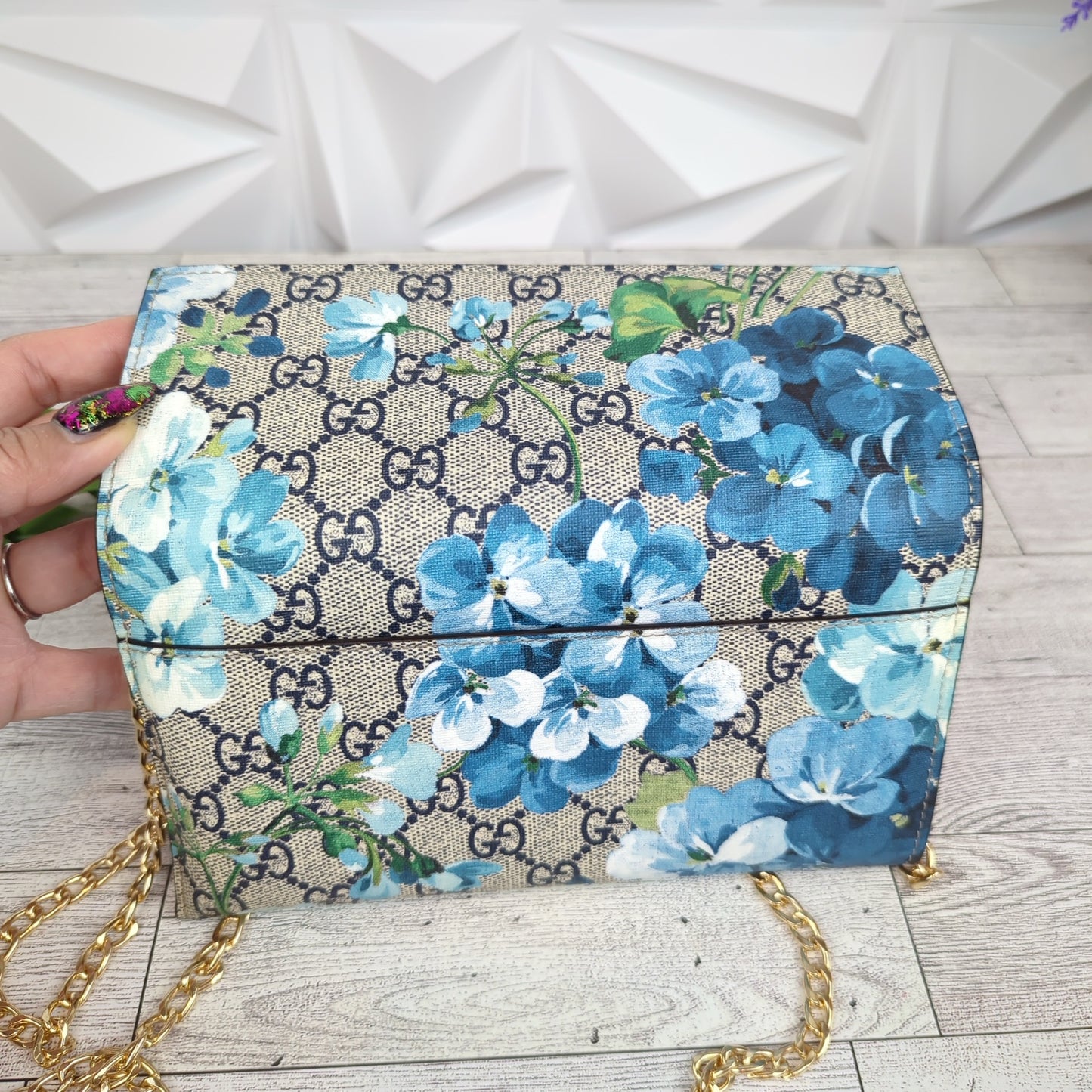 Gucci GG Supreme Blue Blooms Continental Wallet with Card Holder