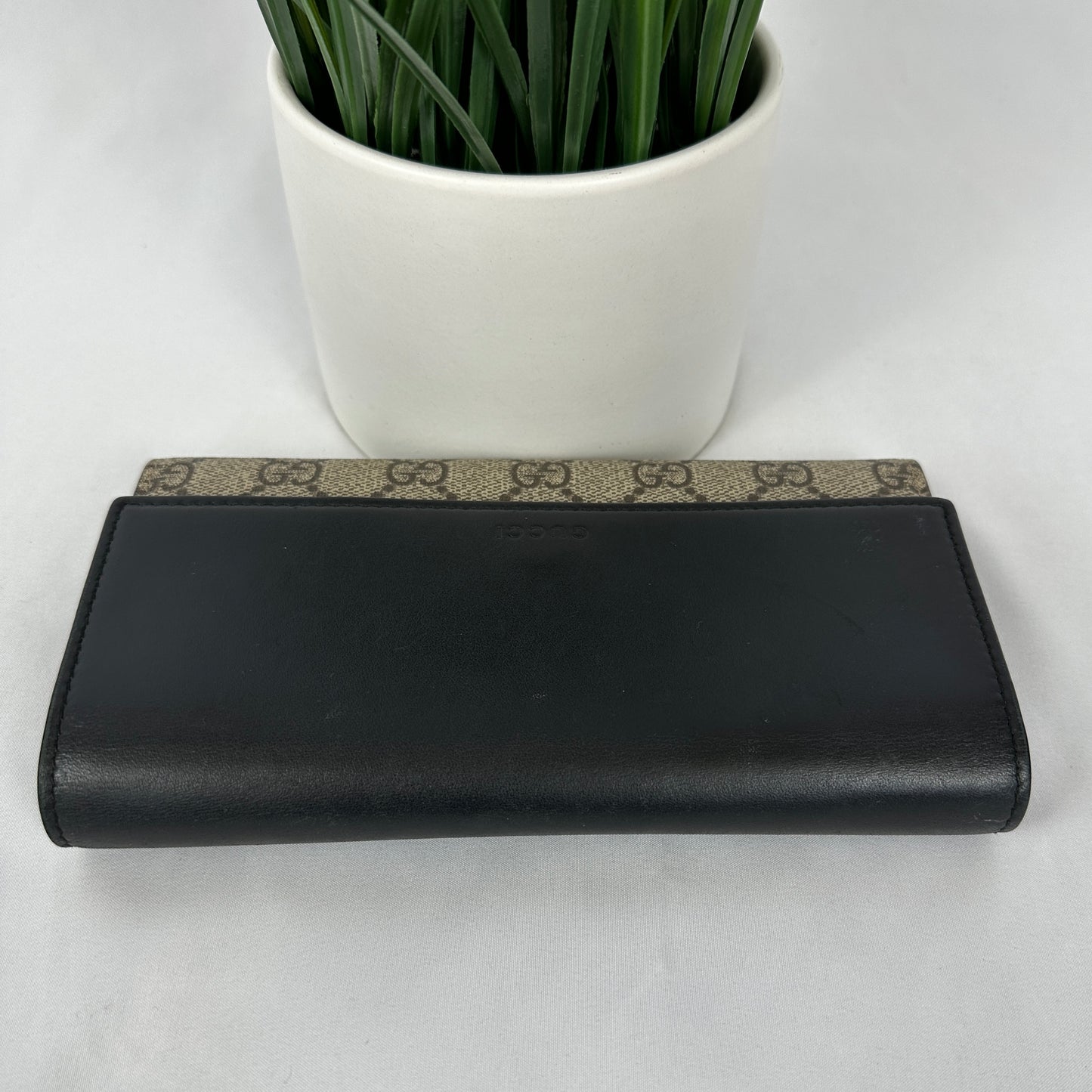 Gucci GG Supreme Continental Wallet Black