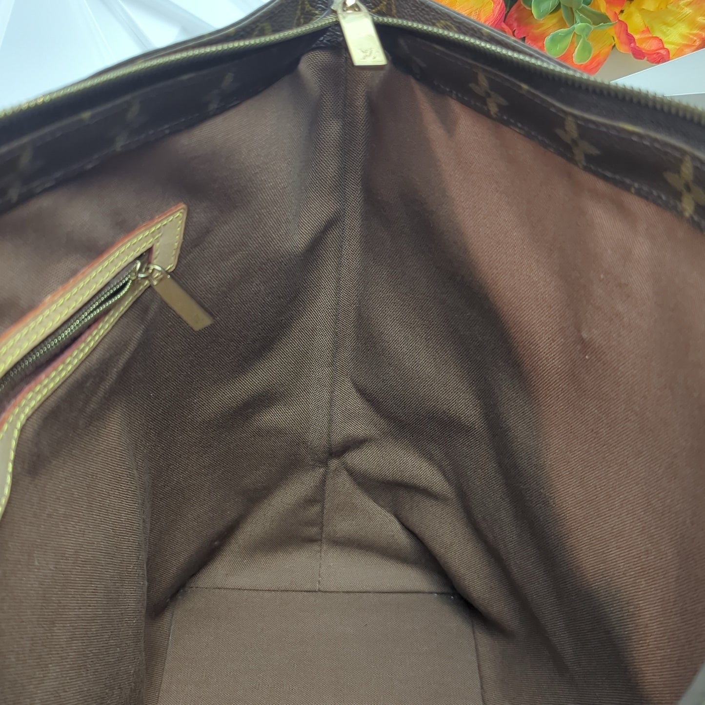 Louis Vuitton Cabas Mezzo