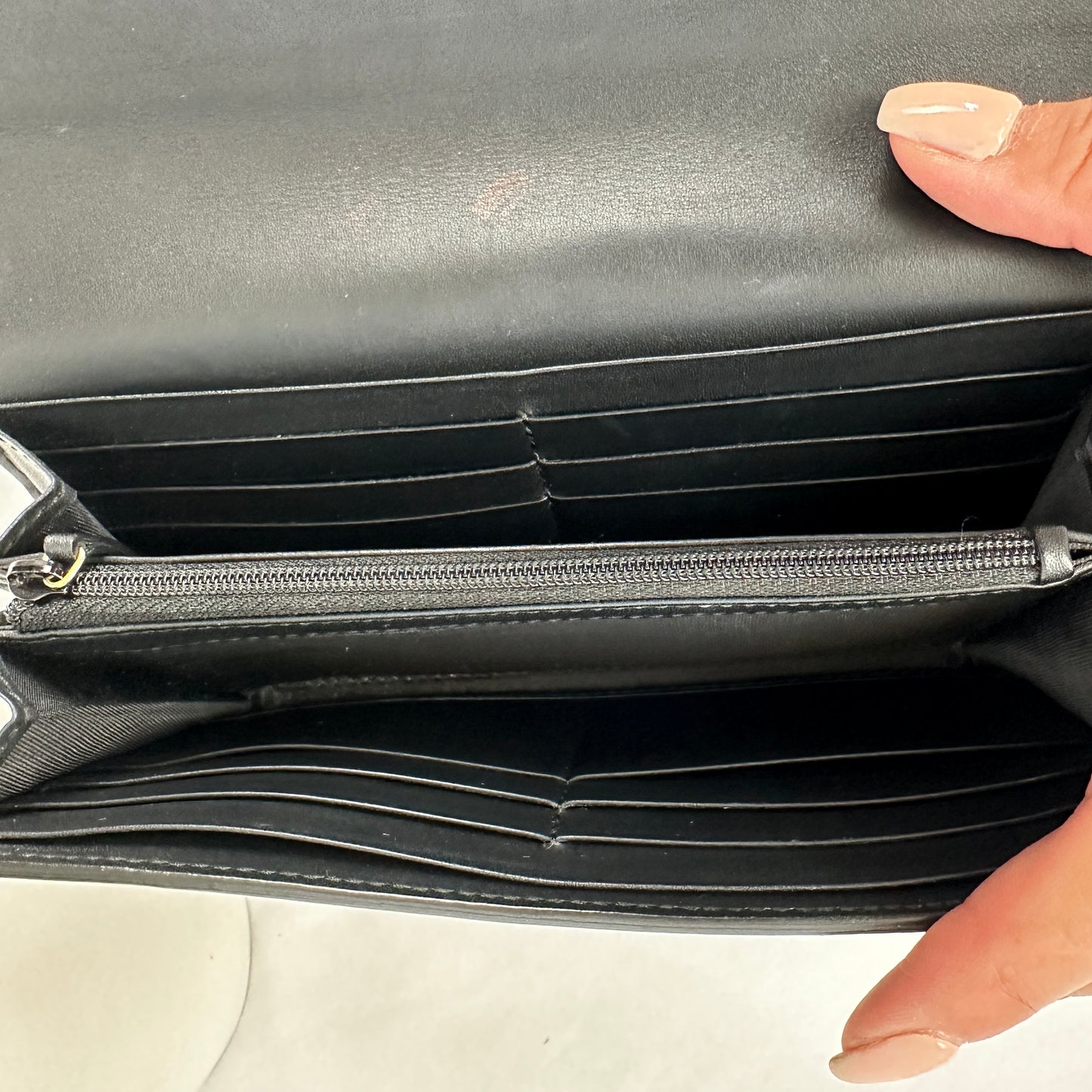 Gucci GG Supreme Continental Wallet Black