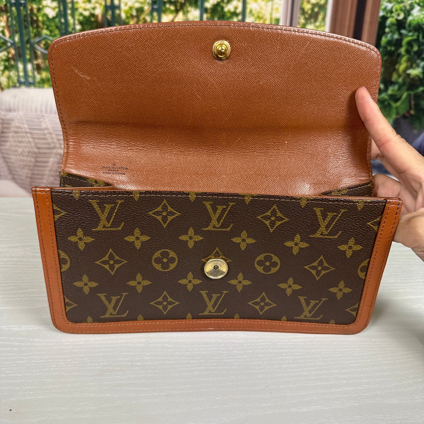 Louis Vuitton Vintage Dame Clutch