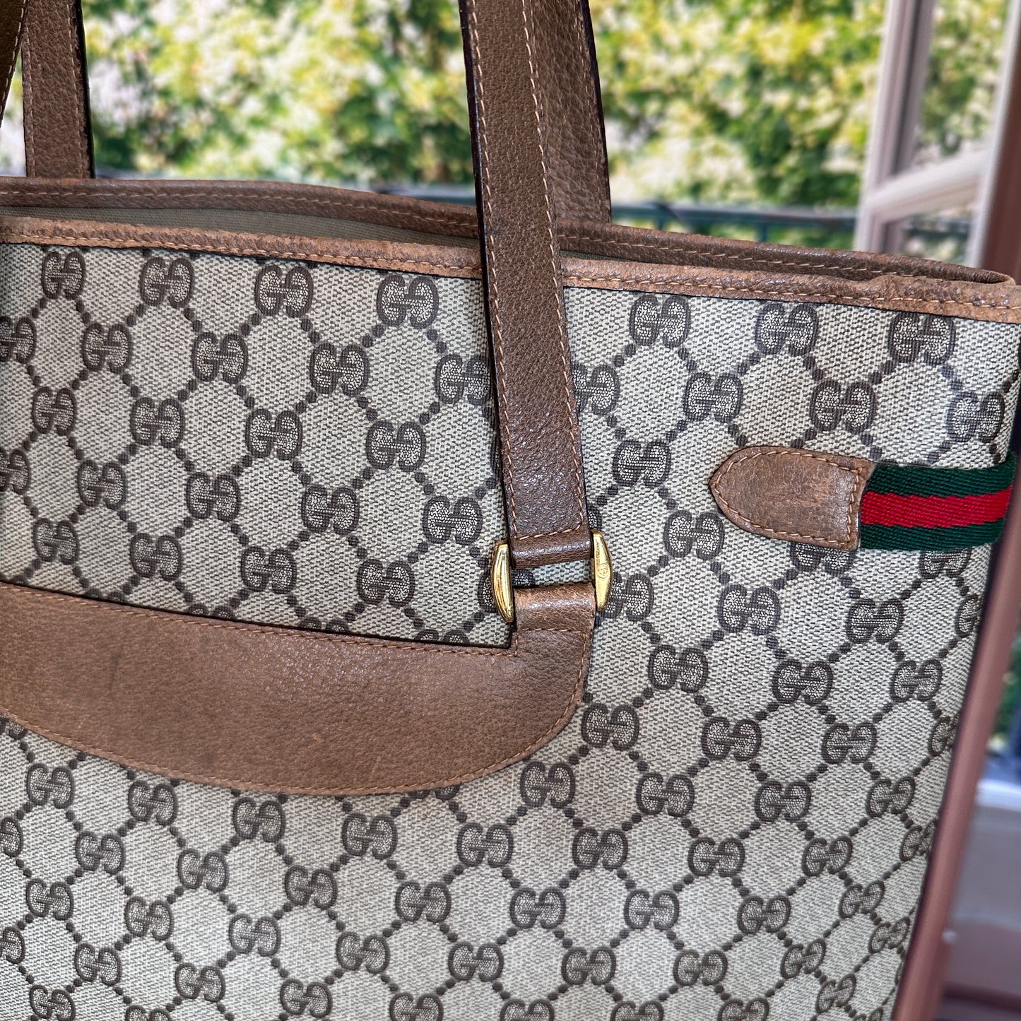 Gucci Beige GG Supreme Monogram Canvas Tote bag