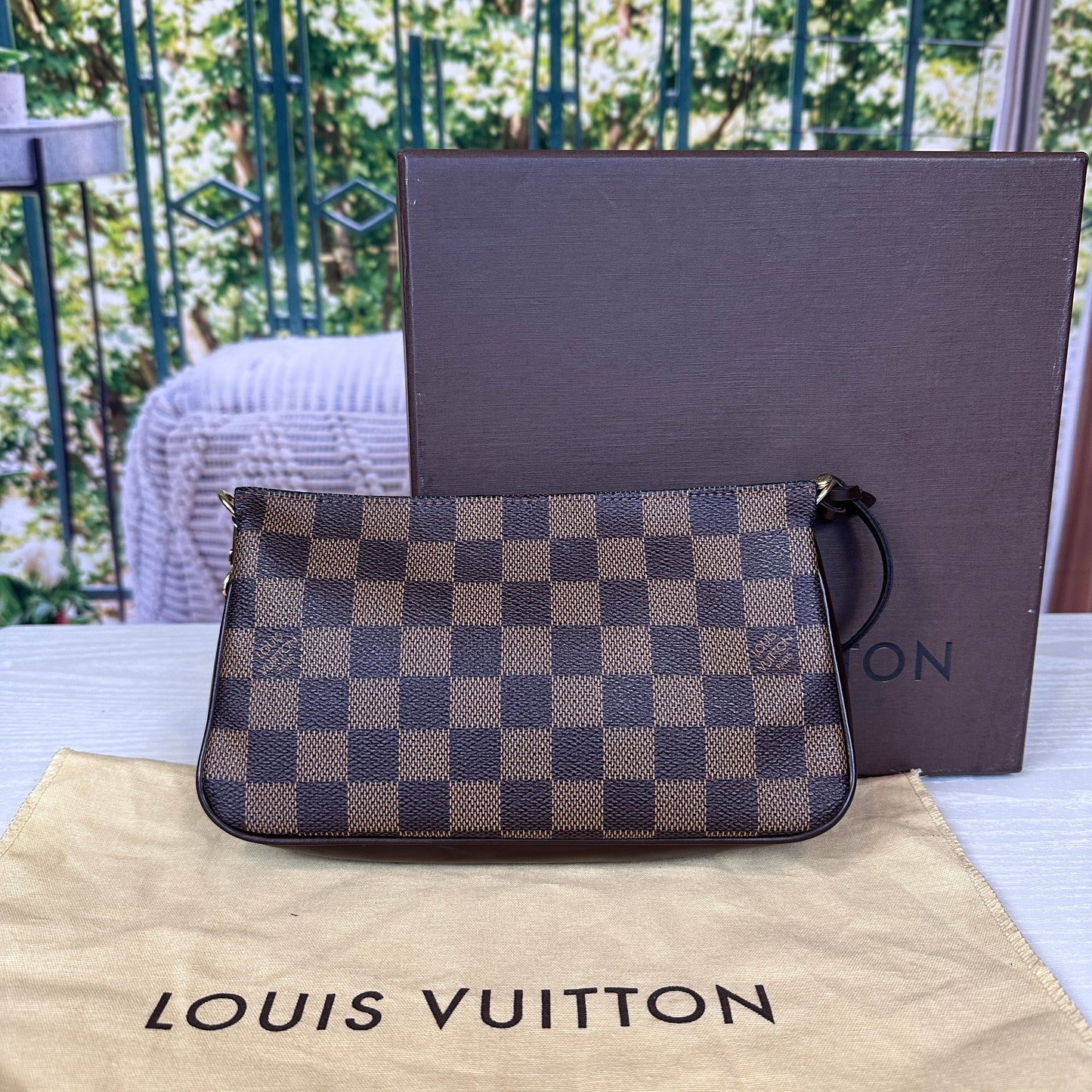 Louis Vuitton Damier Ebene Navona Pochette Accessories