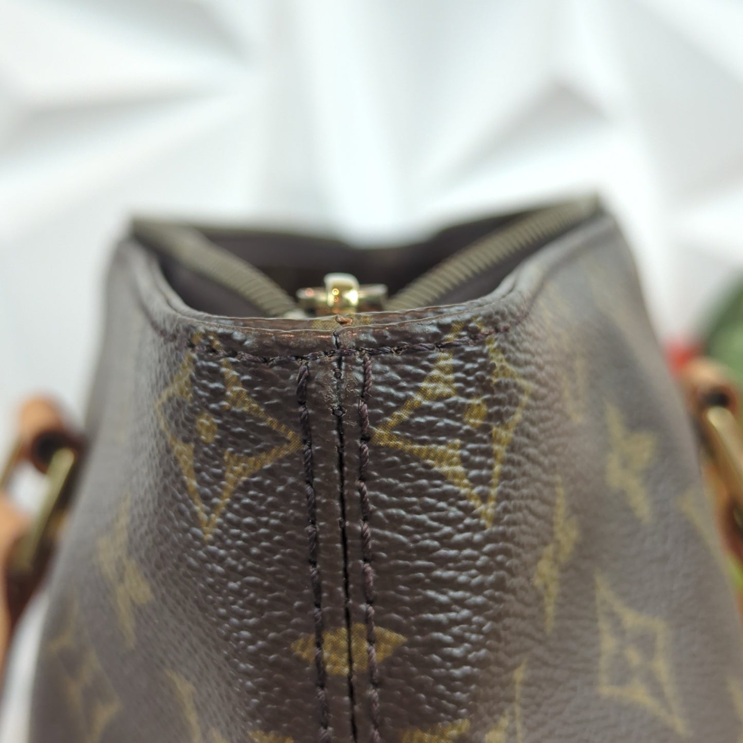 Louis Vuitton Cabas Mezzo