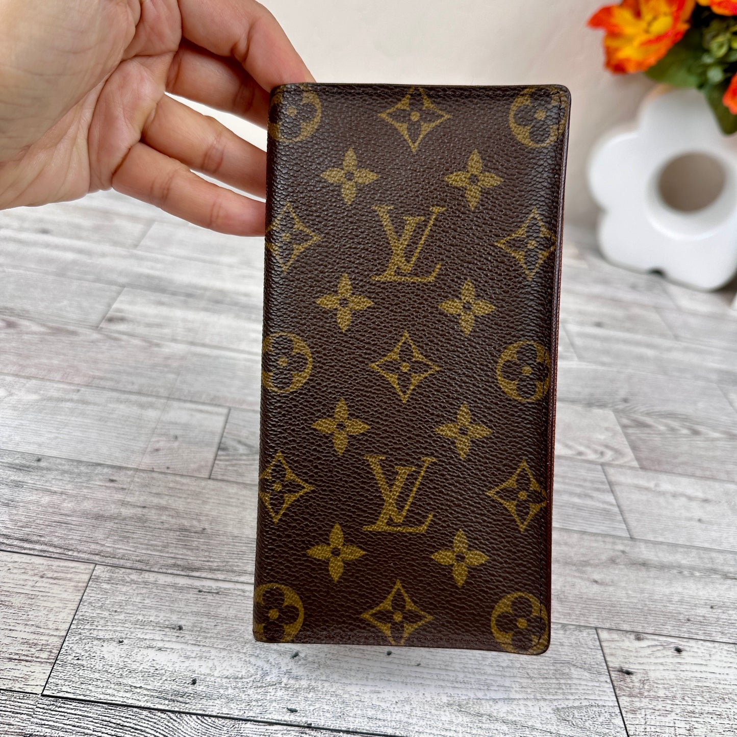 Louis Vuitton Monogram Bifold Slim Wallet