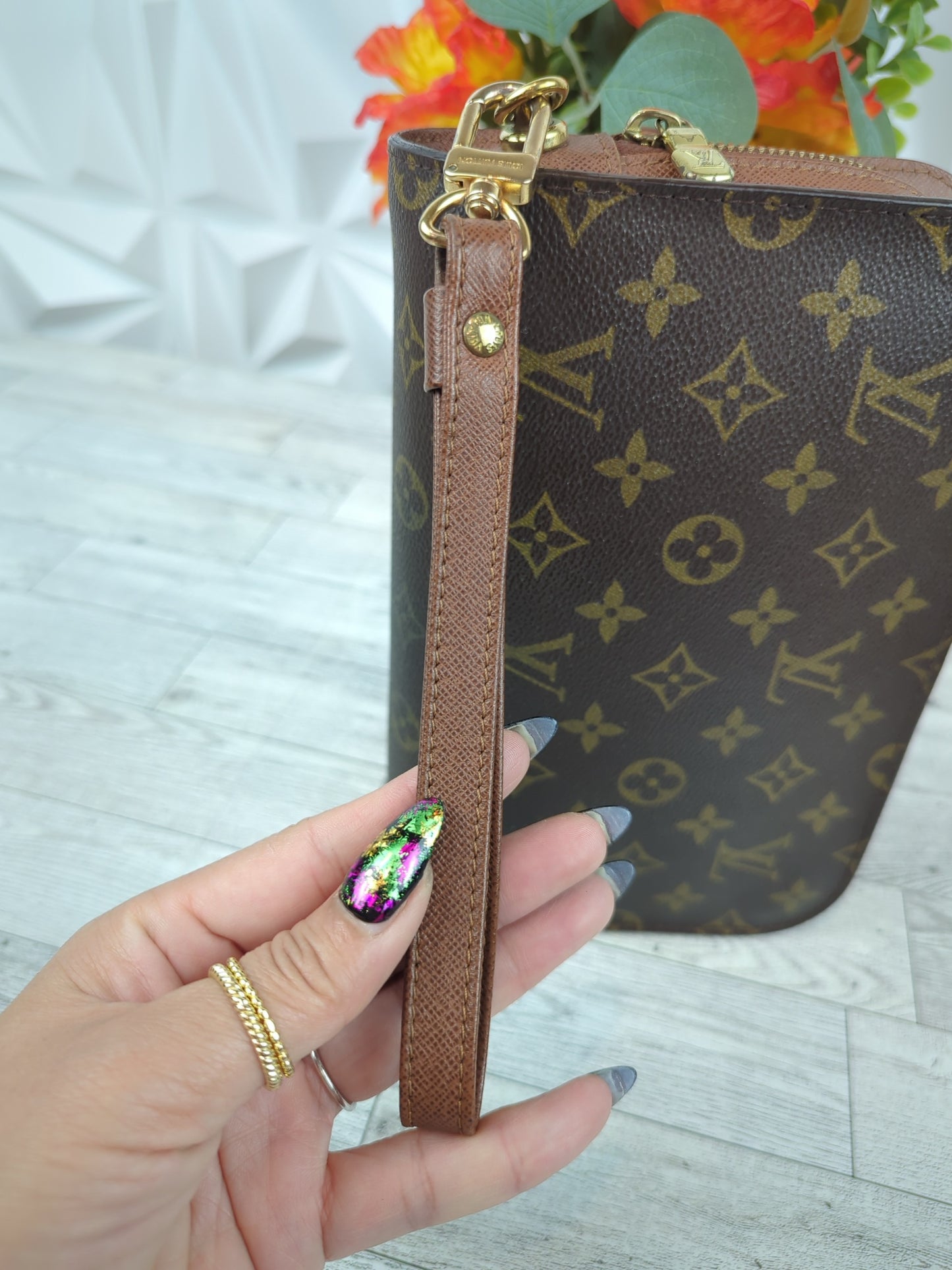 Louis Vuitton Orsay Clutch