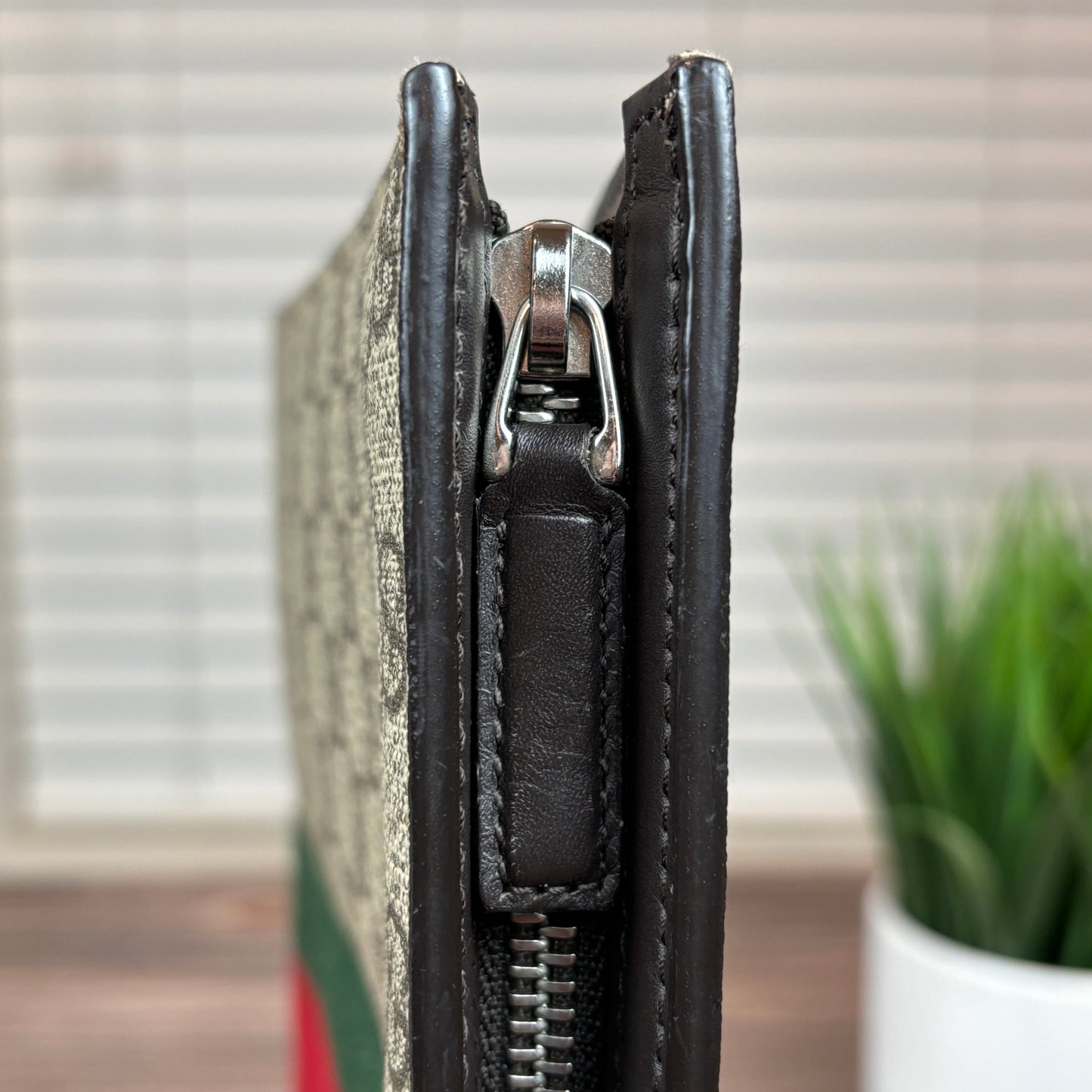 Gucci GG Supreme Monogram Web Cosmetic Case