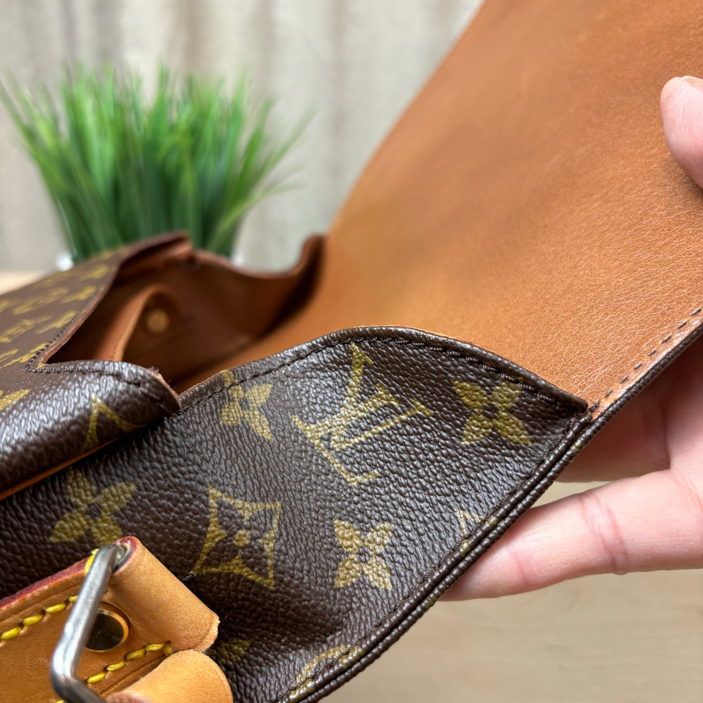 Cartouchiere GM Crossbody Bag