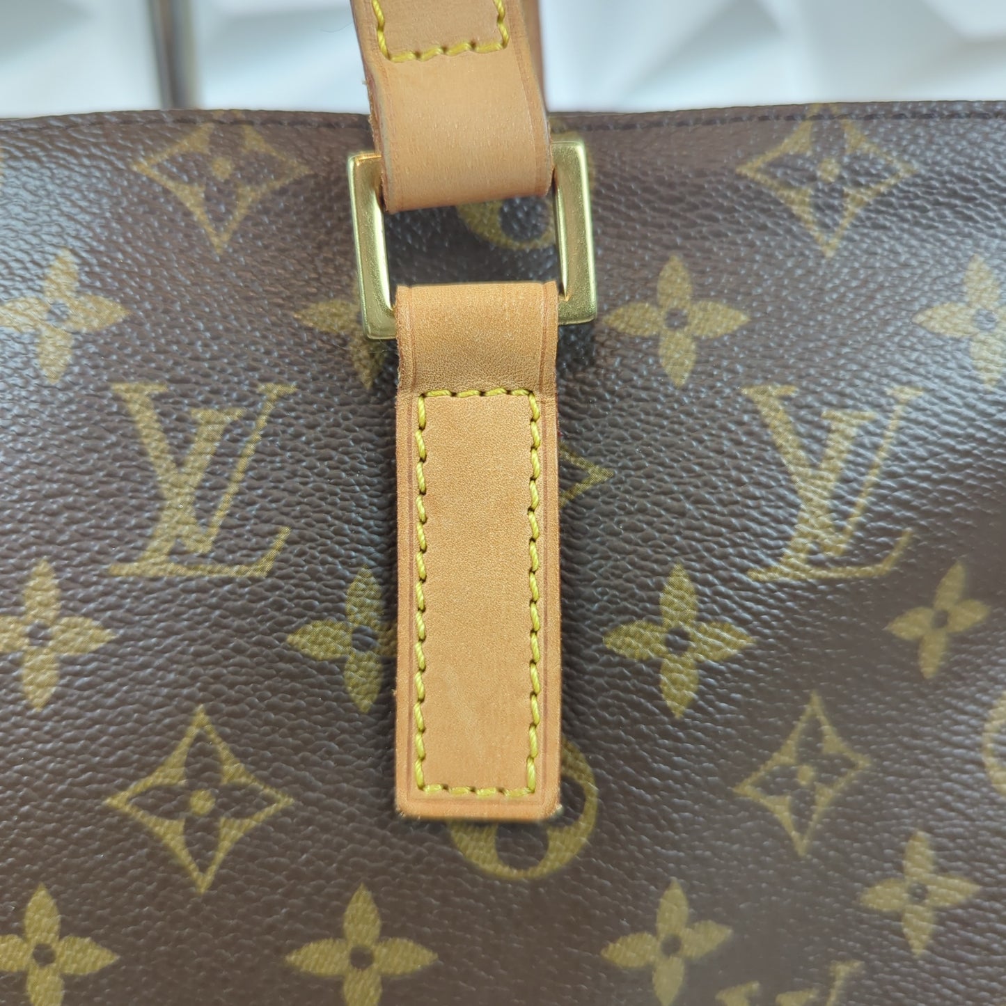 Louis Vuitton Cabas Mezzo