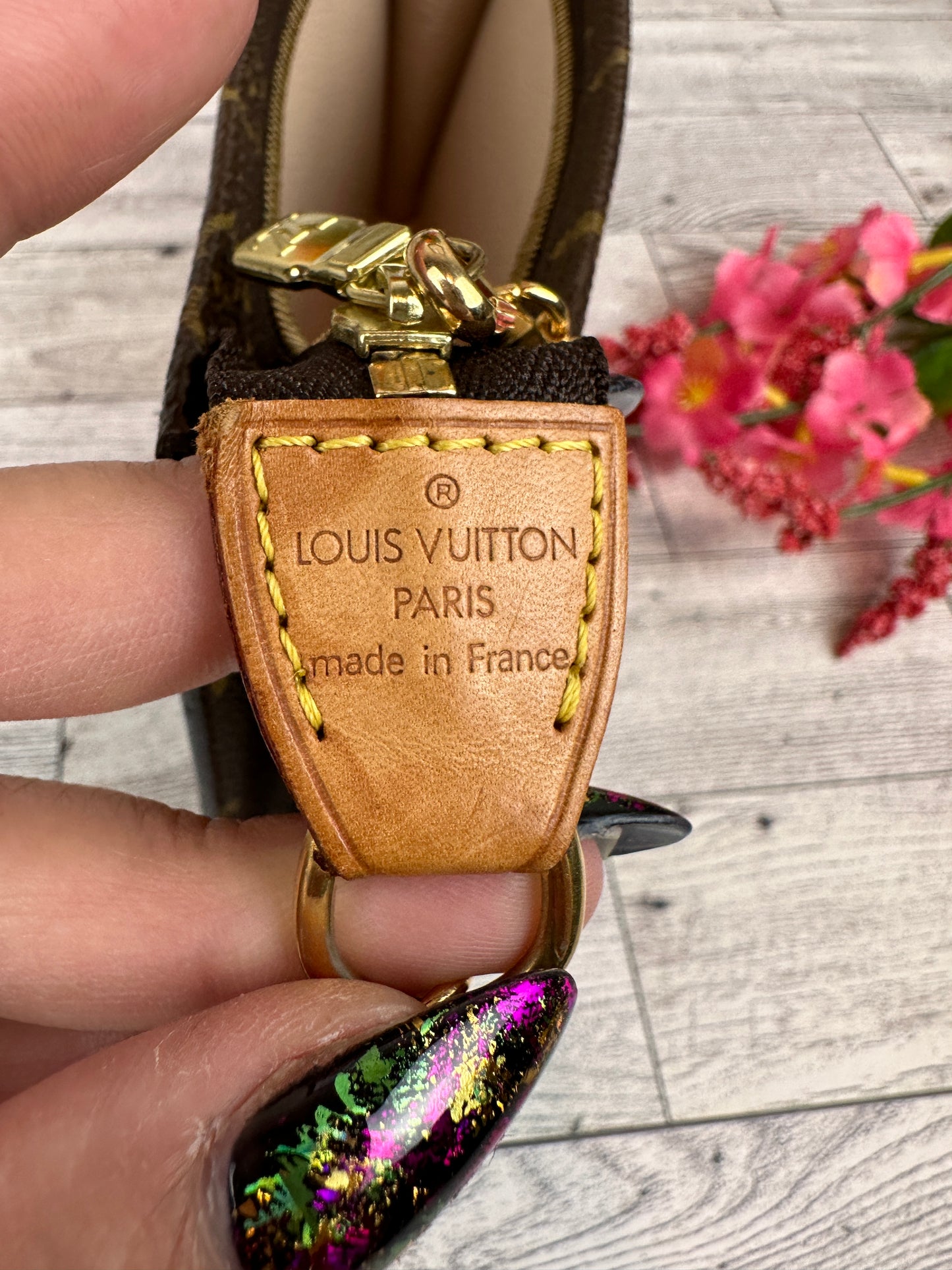 Louis Vuitton Monogram Bucket GM Pouch