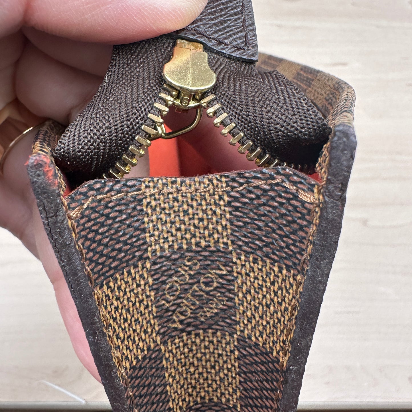 Louis Vuitton DE Marais Bucket PM Pouch
