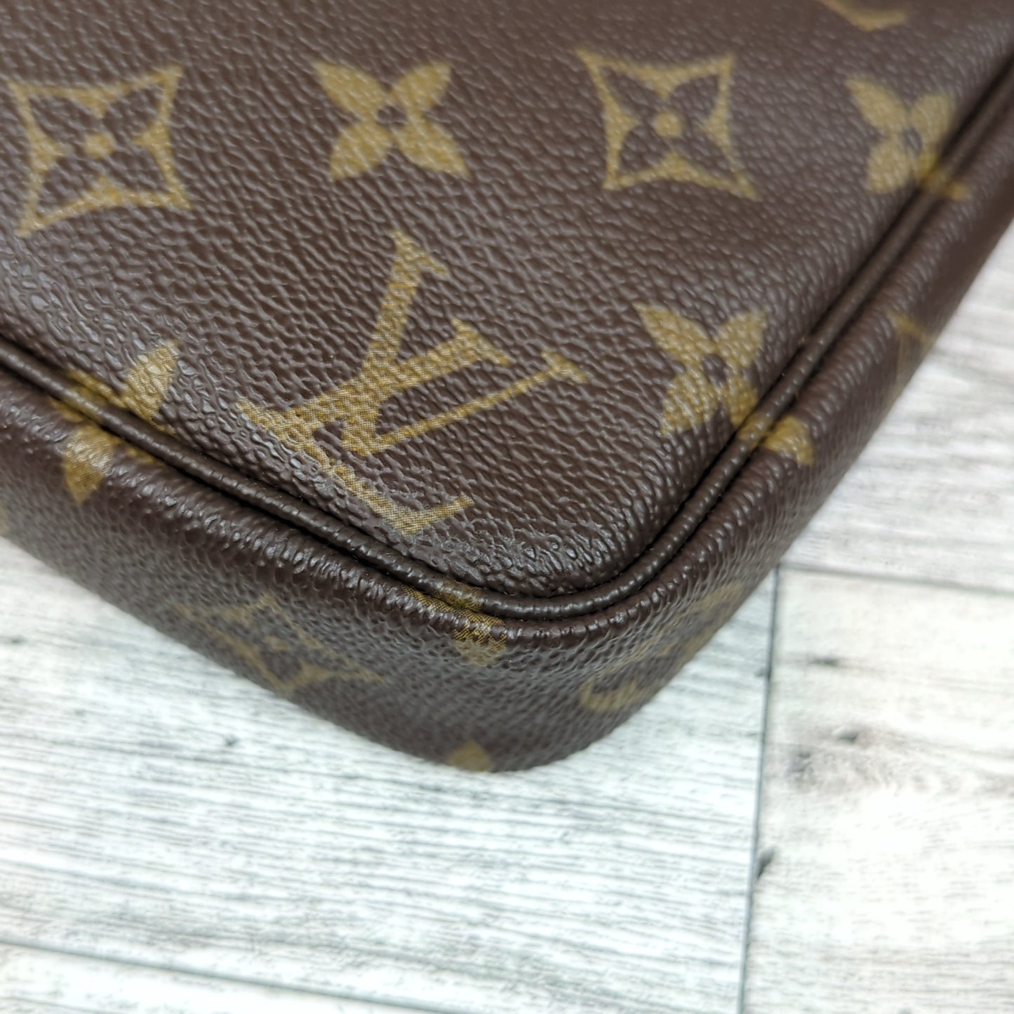 Louis Vuitton Pochette Accessories Monogram Canvas