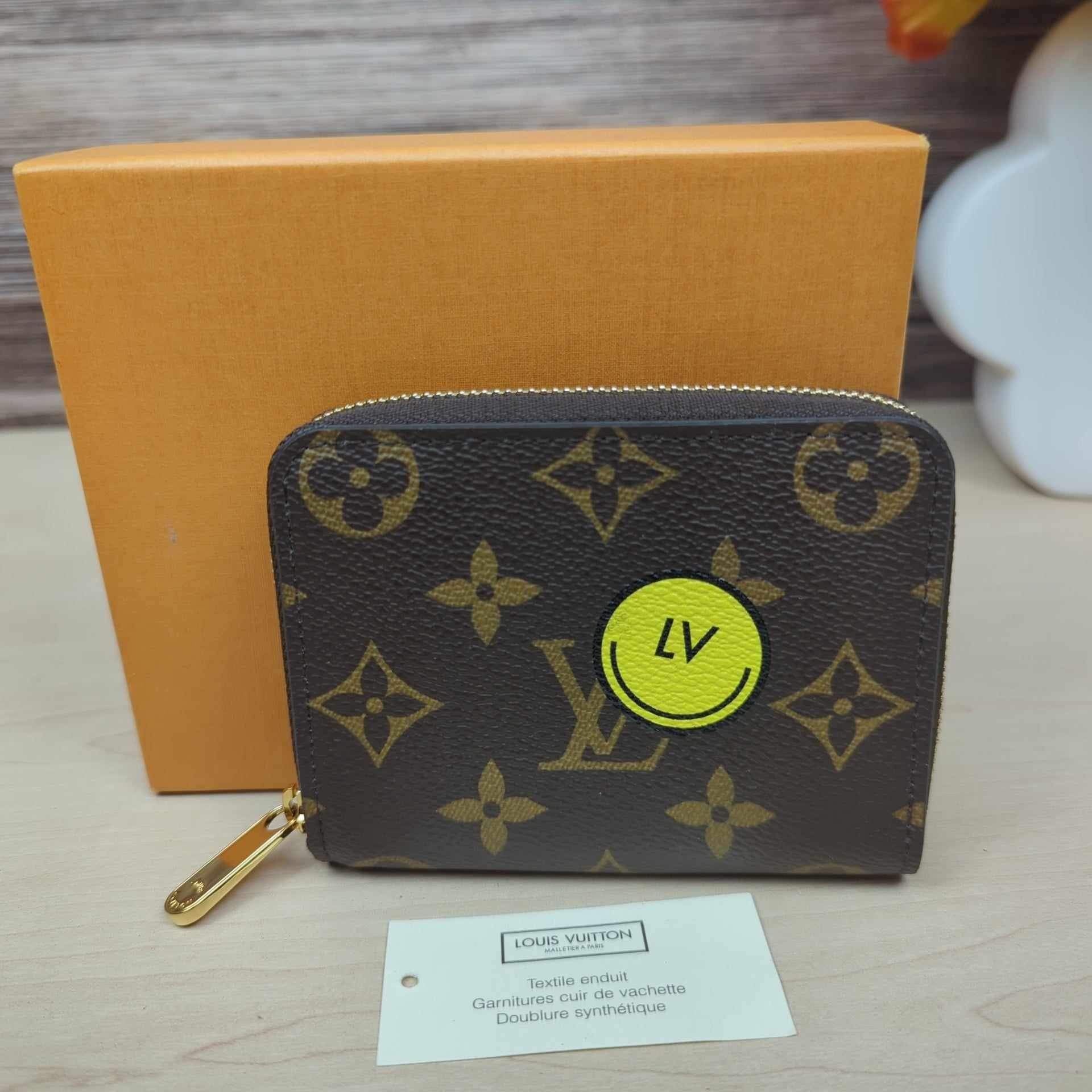 Louis Vuitton Monogram Zippy Pen hotsell Pouch