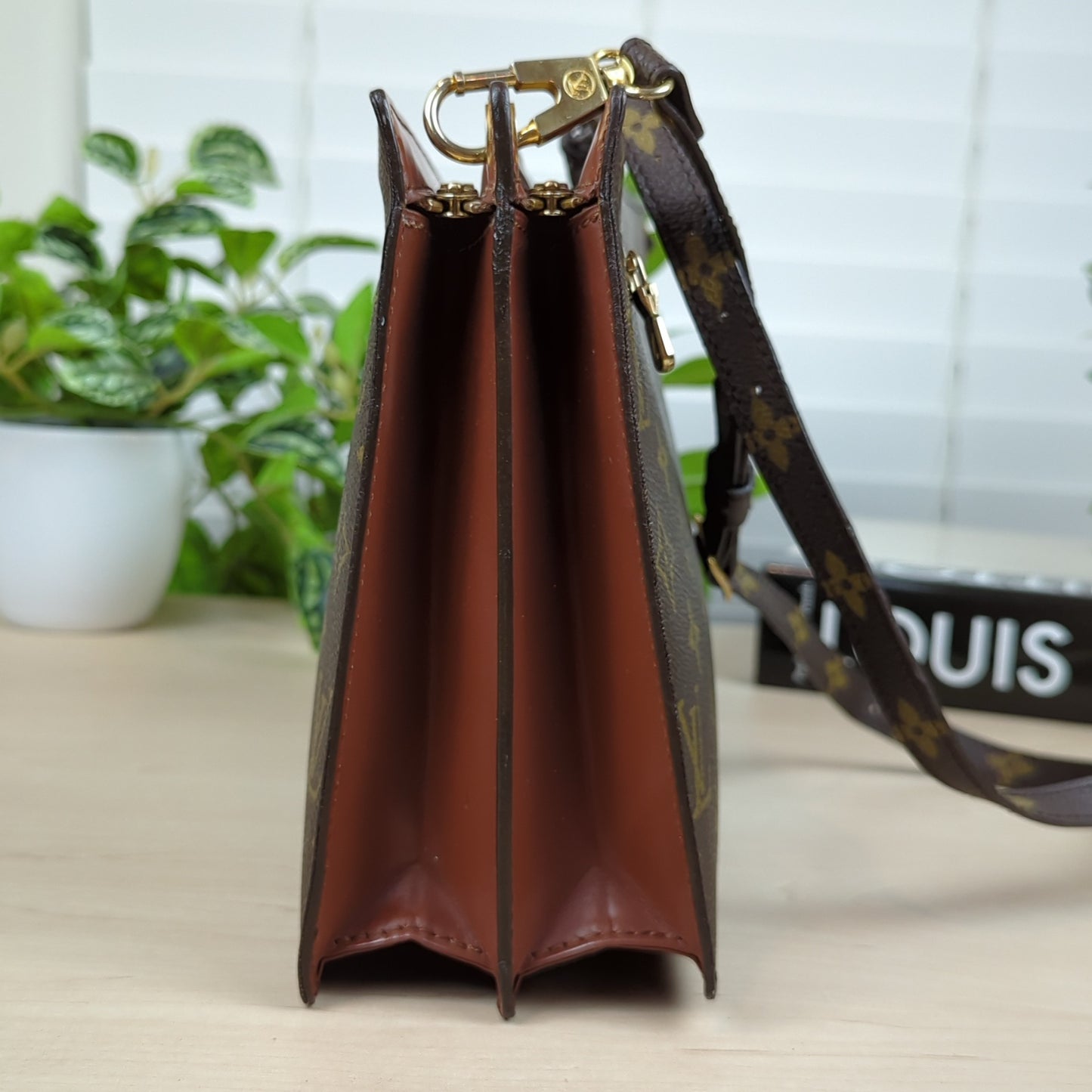 Louis Vuitton Vintage Sac Enghien Shoulder Bag