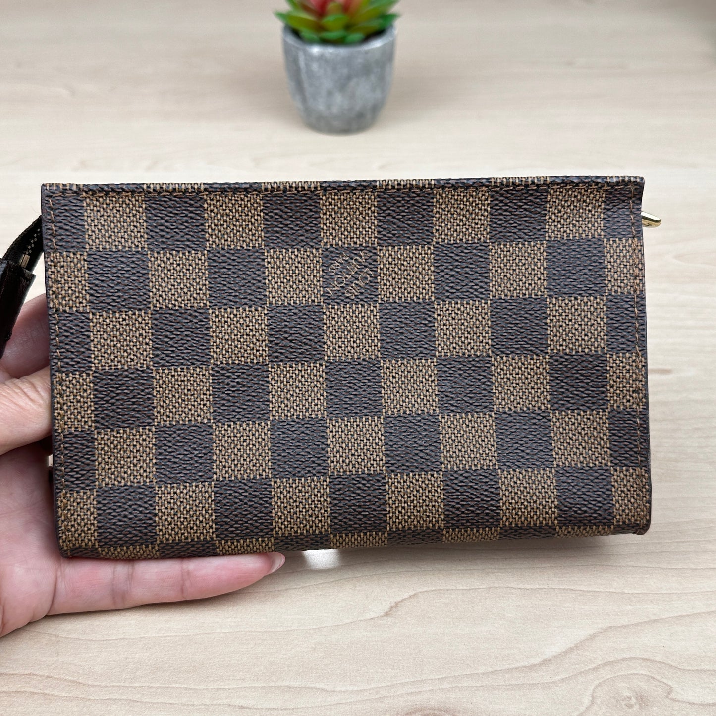 Louis Vuitton DE Marais Bucket PM Pouch