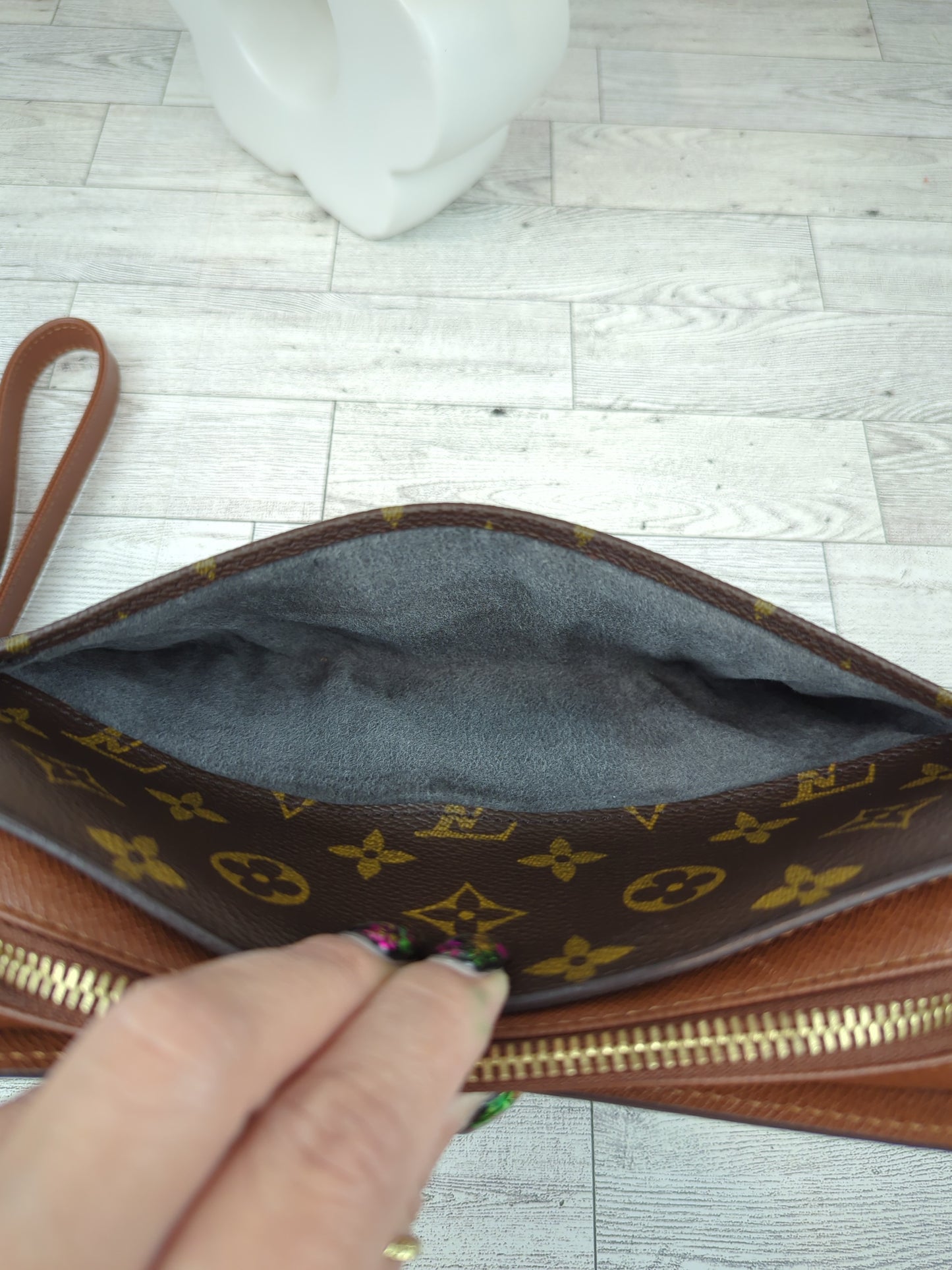 Louis Vuitton Orsay Clutch