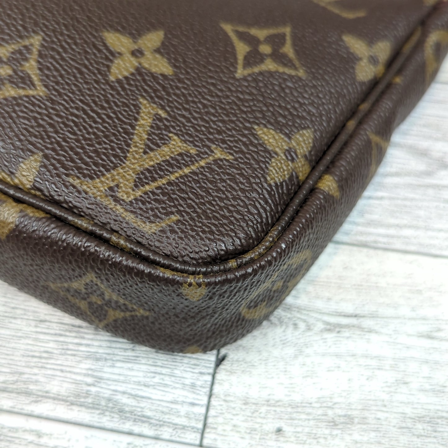Louis Vuitton Pochette Accessories Monogram Canvas