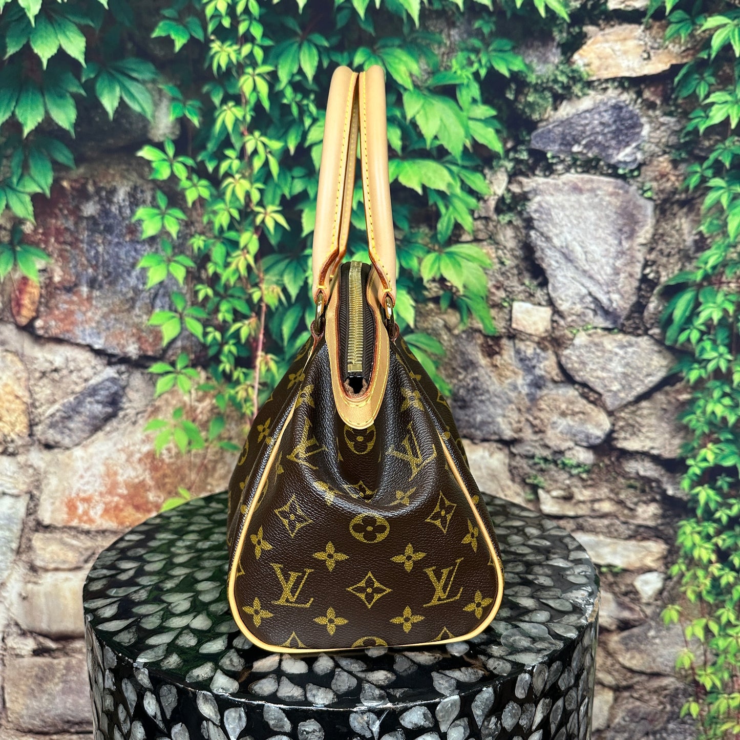 Louis Vuitton Tivoli PM