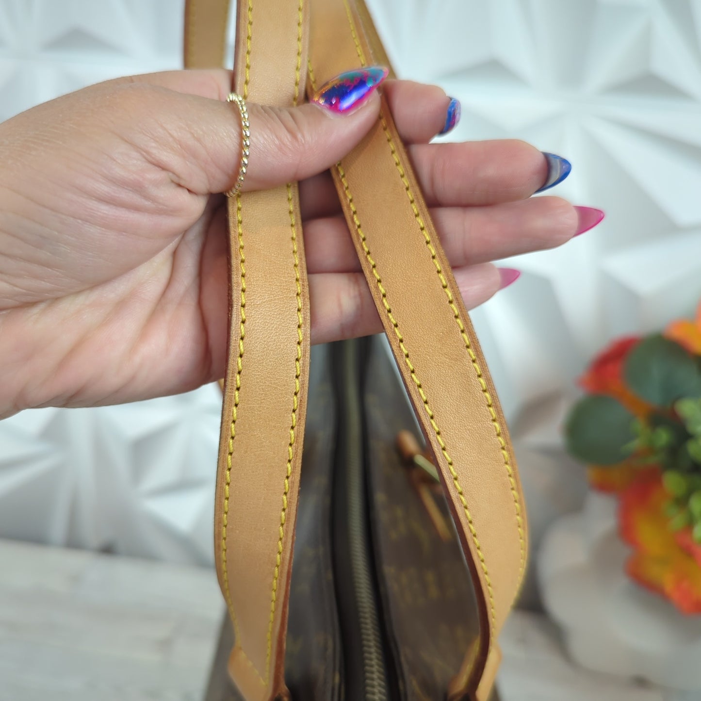 Louis Vuitton Cabas Mezzo