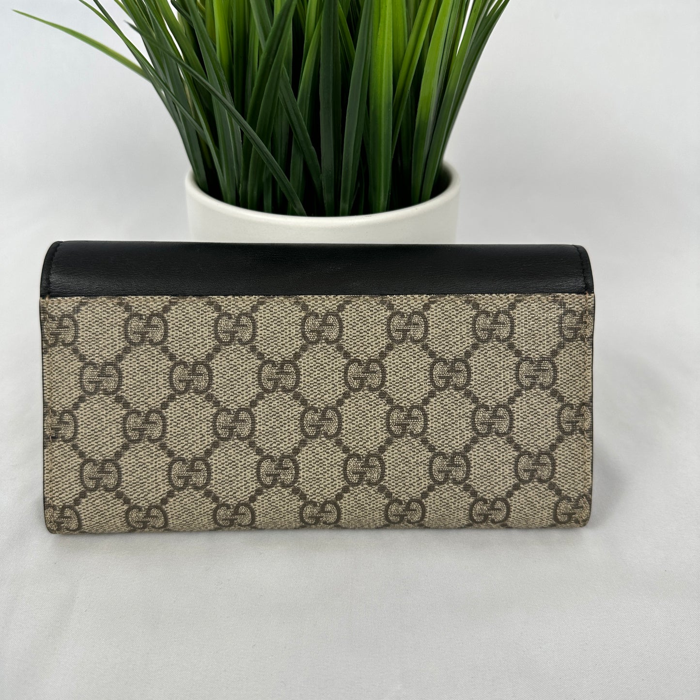 Gucci GG Supreme Continental Wallet Black