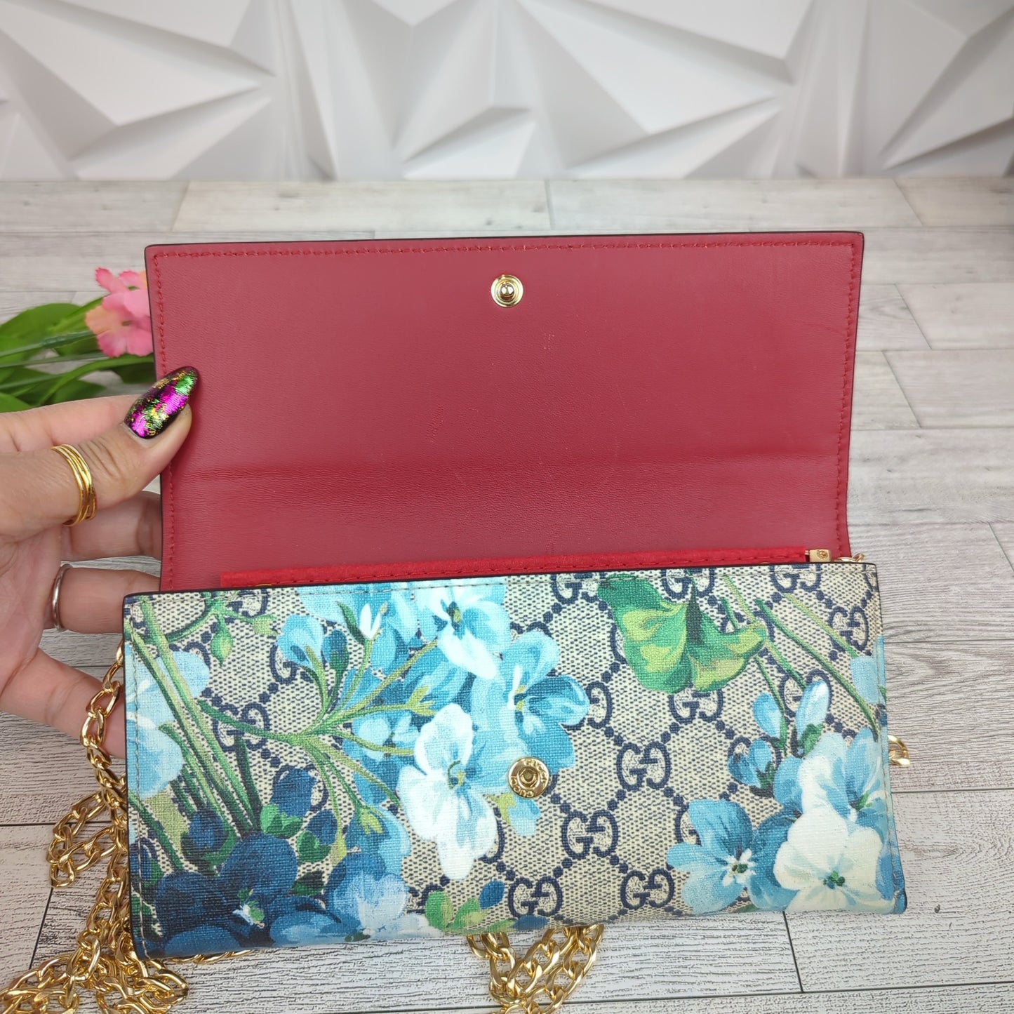 Gucci GG Supreme Blue Blooms Continental Wallet with Card Holder