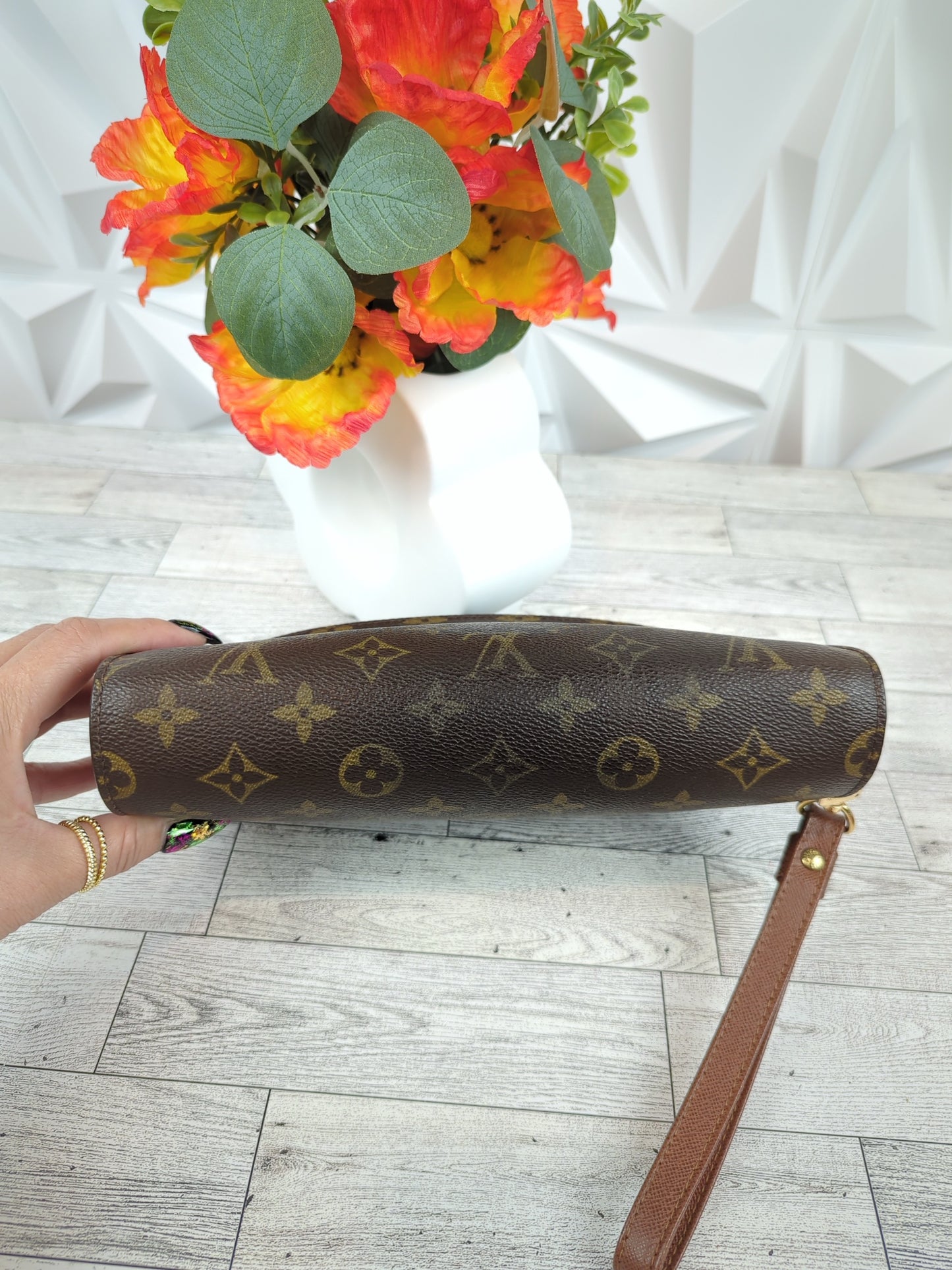 Louis Vuitton Orsay Clutch