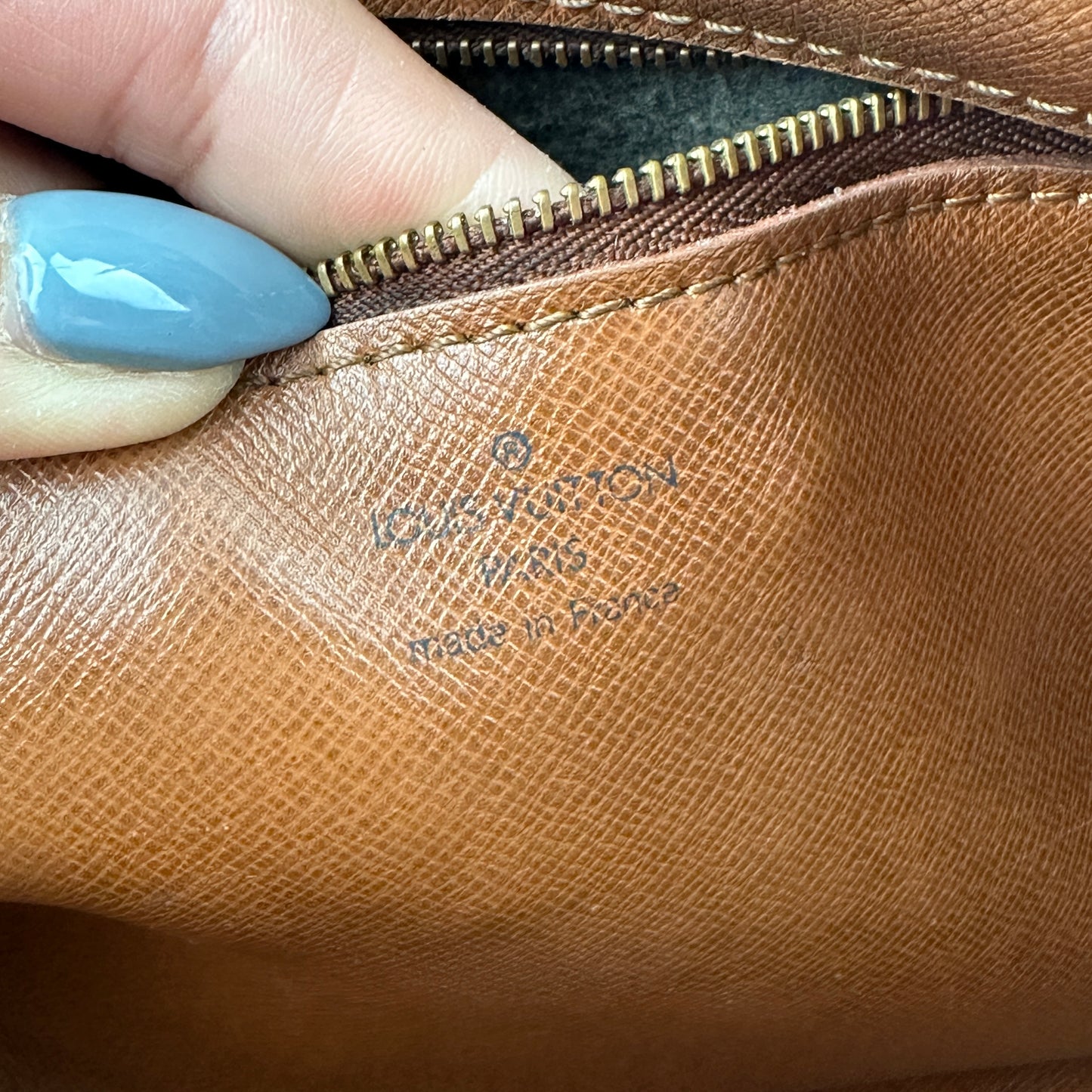 Louis Vuitton Trocadero 27 Crossbody Bag