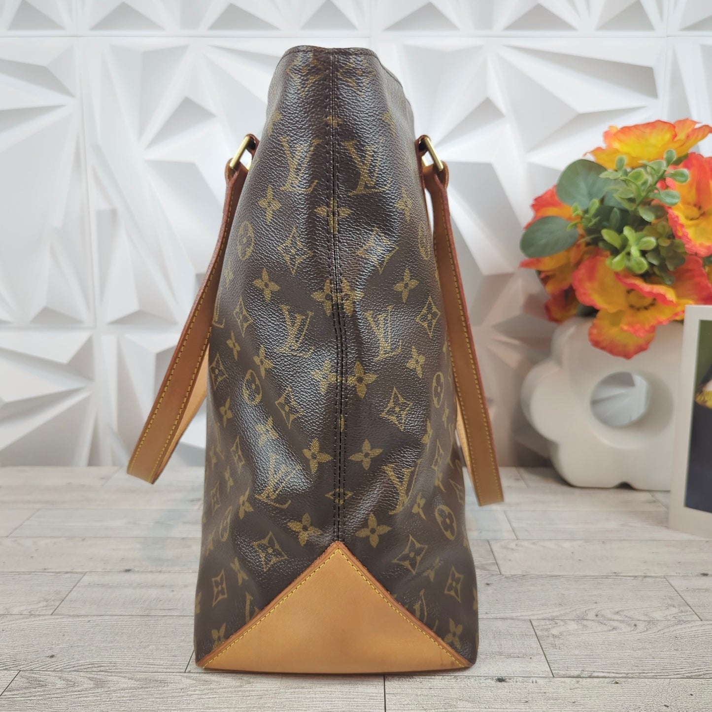 Louis Vuitton Cabas Mezzo
