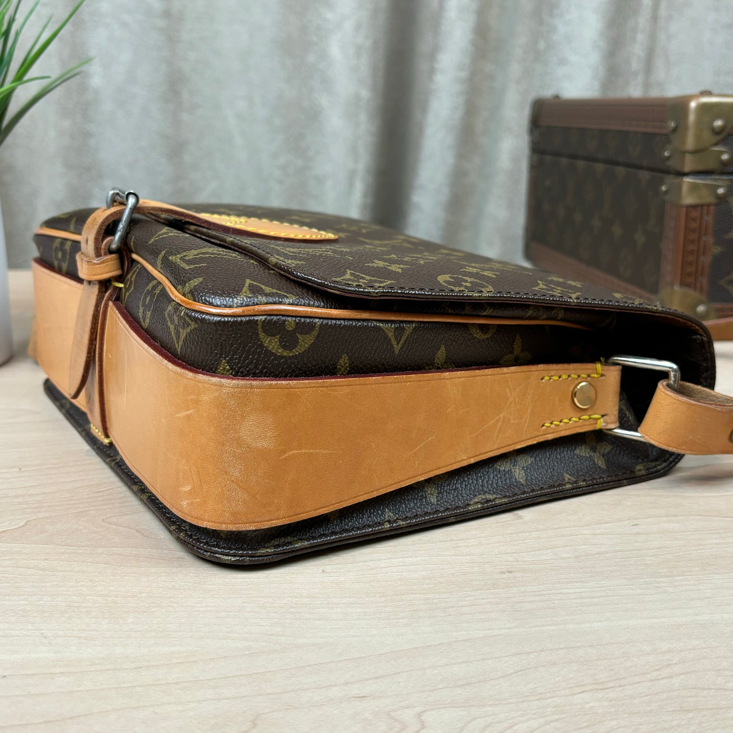 Cartouchiere GM Crossbody Bag