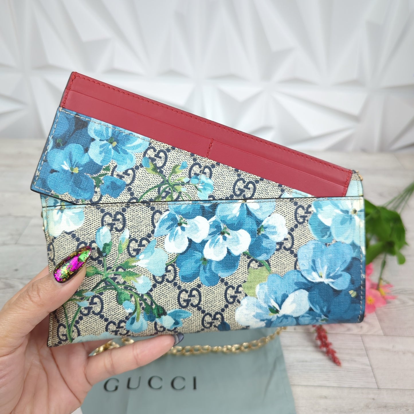 Gucci GG Supreme Blue Blooms Continental Wallet with Card Holder