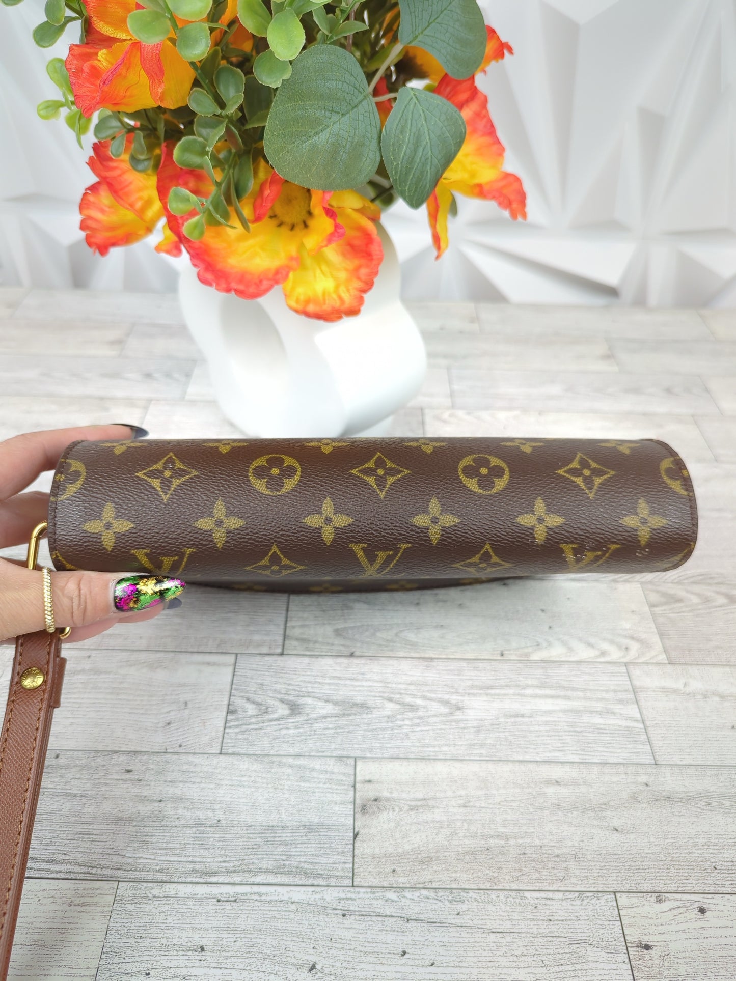 Louis Vuitton Orsay Clutch