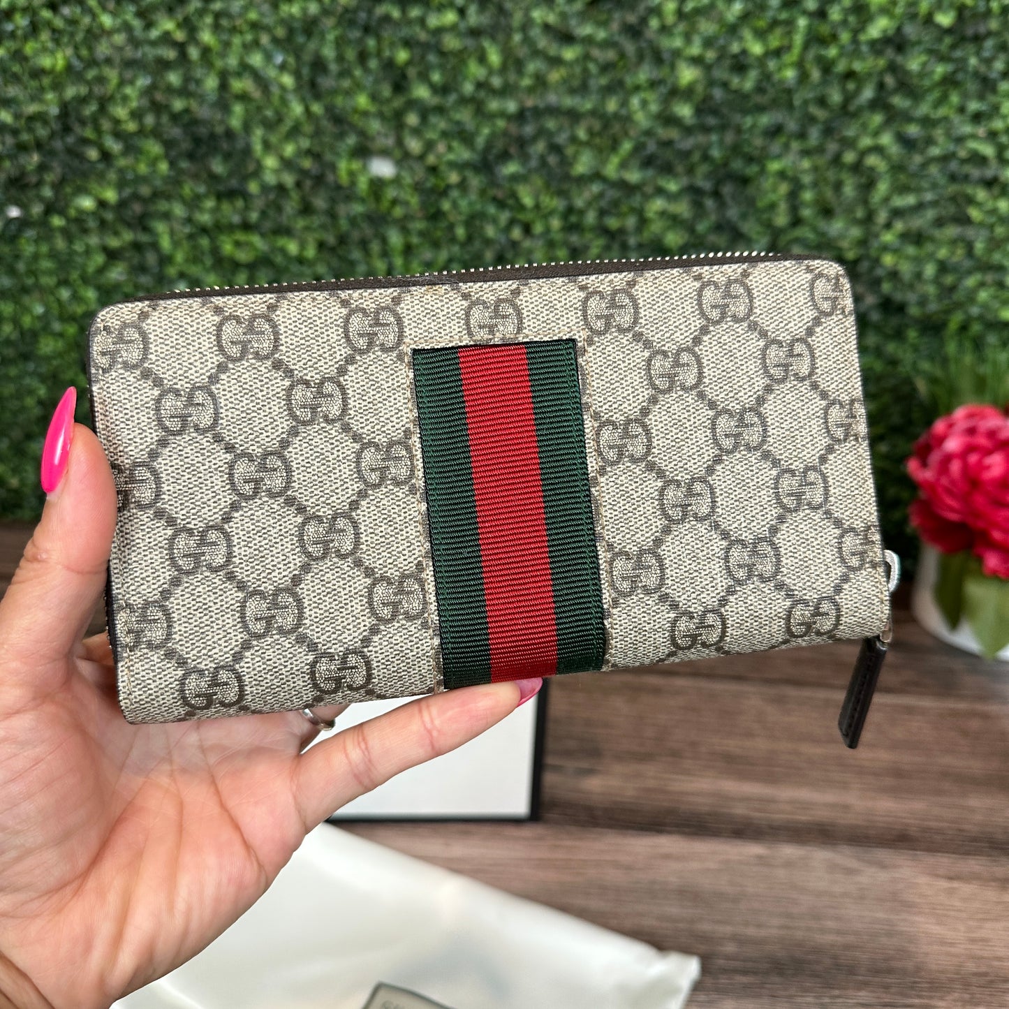 Gucci Supreme Web Bee Zip Around Wallet