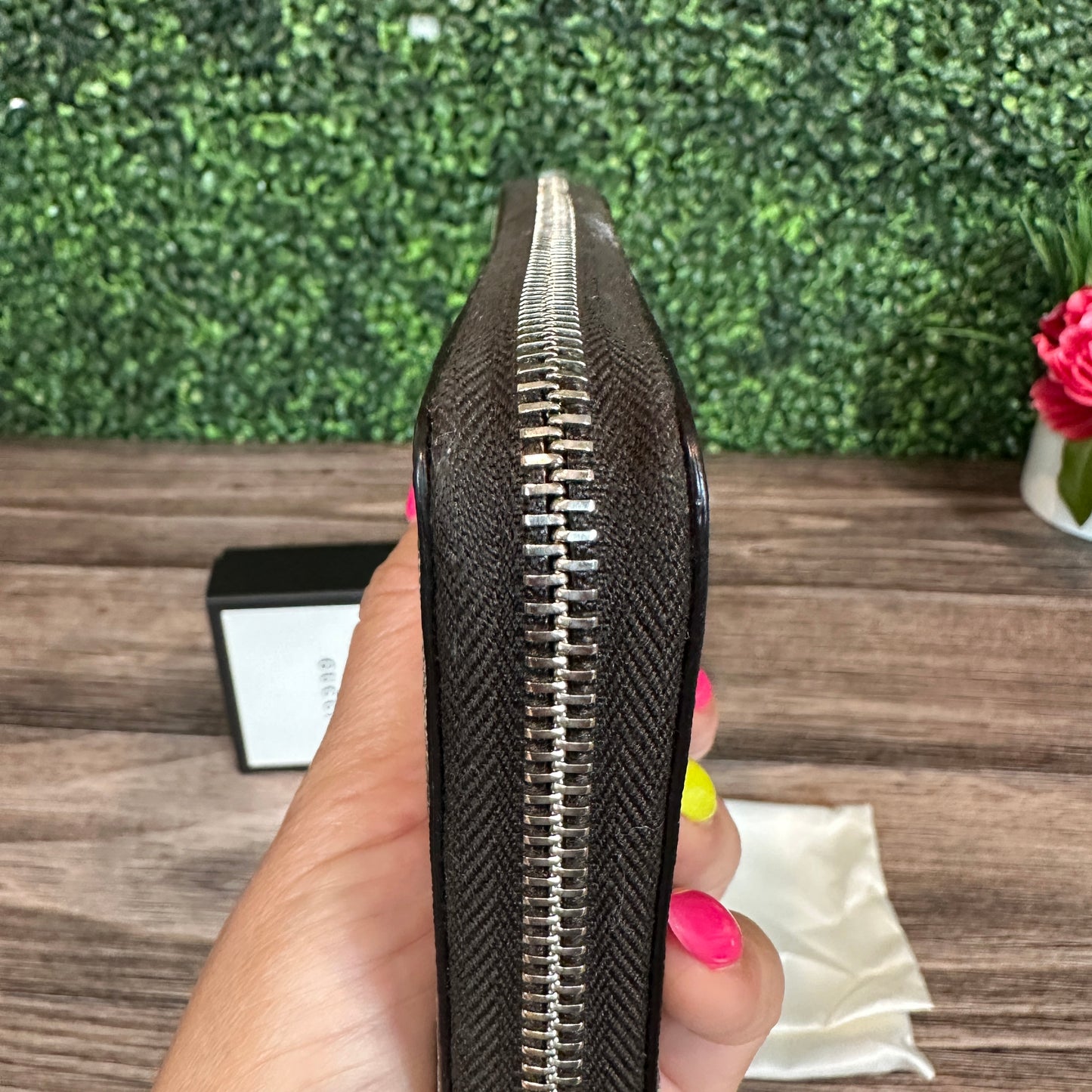 Gucci Supreme Web Bee Zip Around Wallet