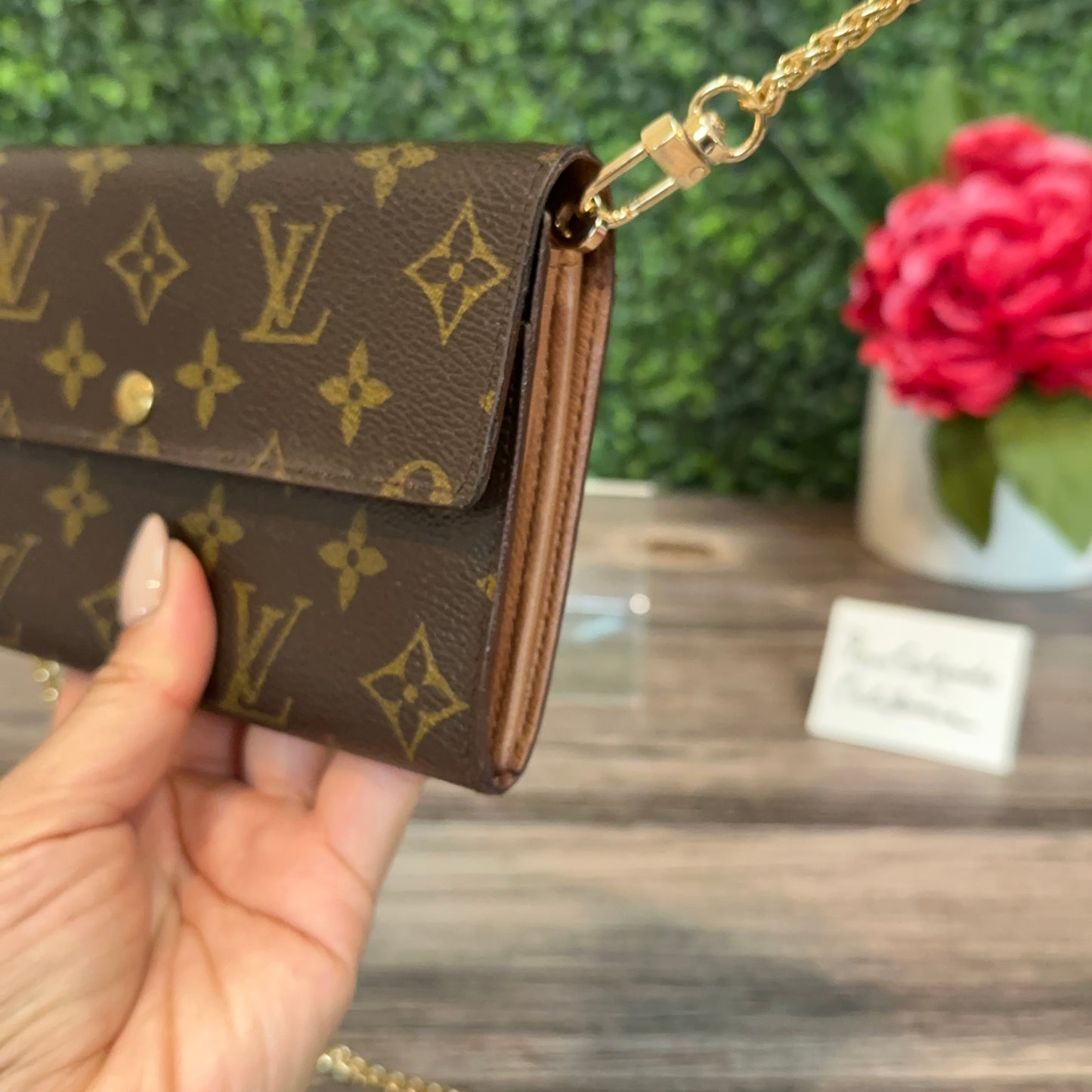 Louis Vuitton Sarah Wallet on Chain