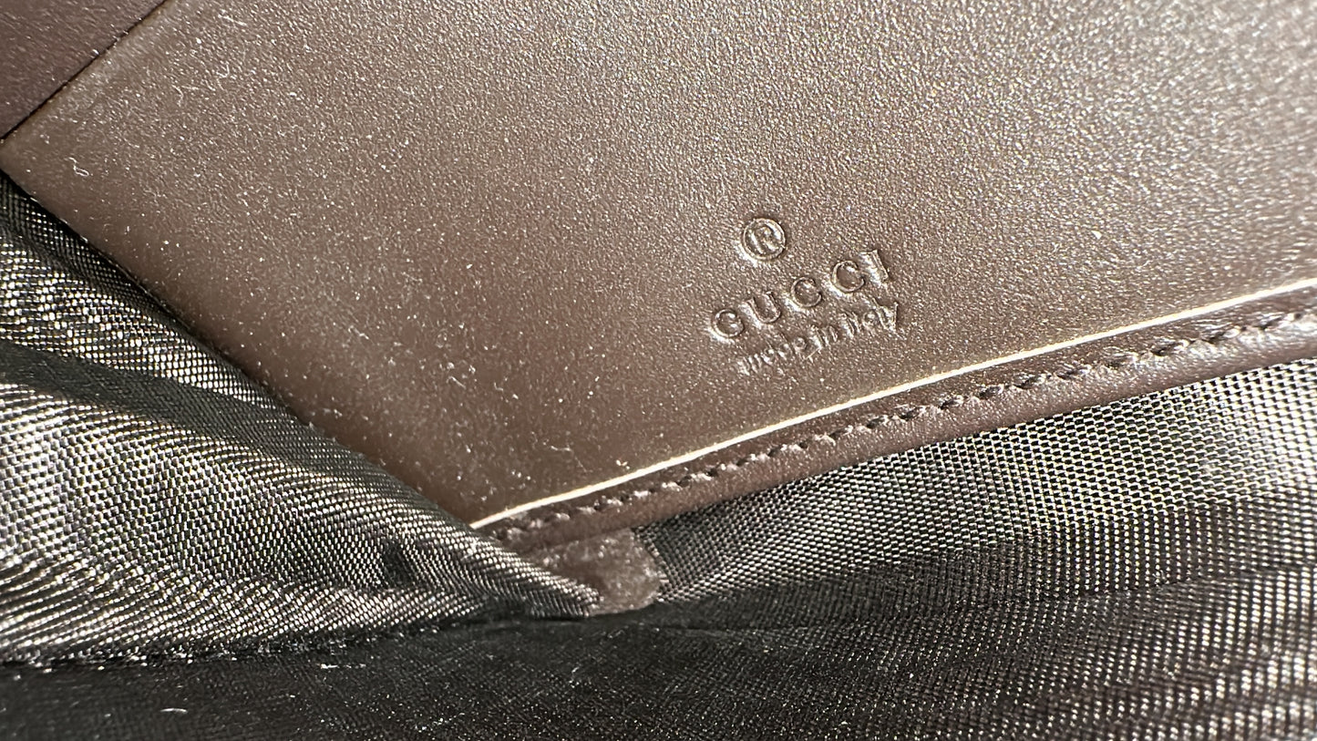 GUCCI Web GG Supreme Bee Zip Wallet