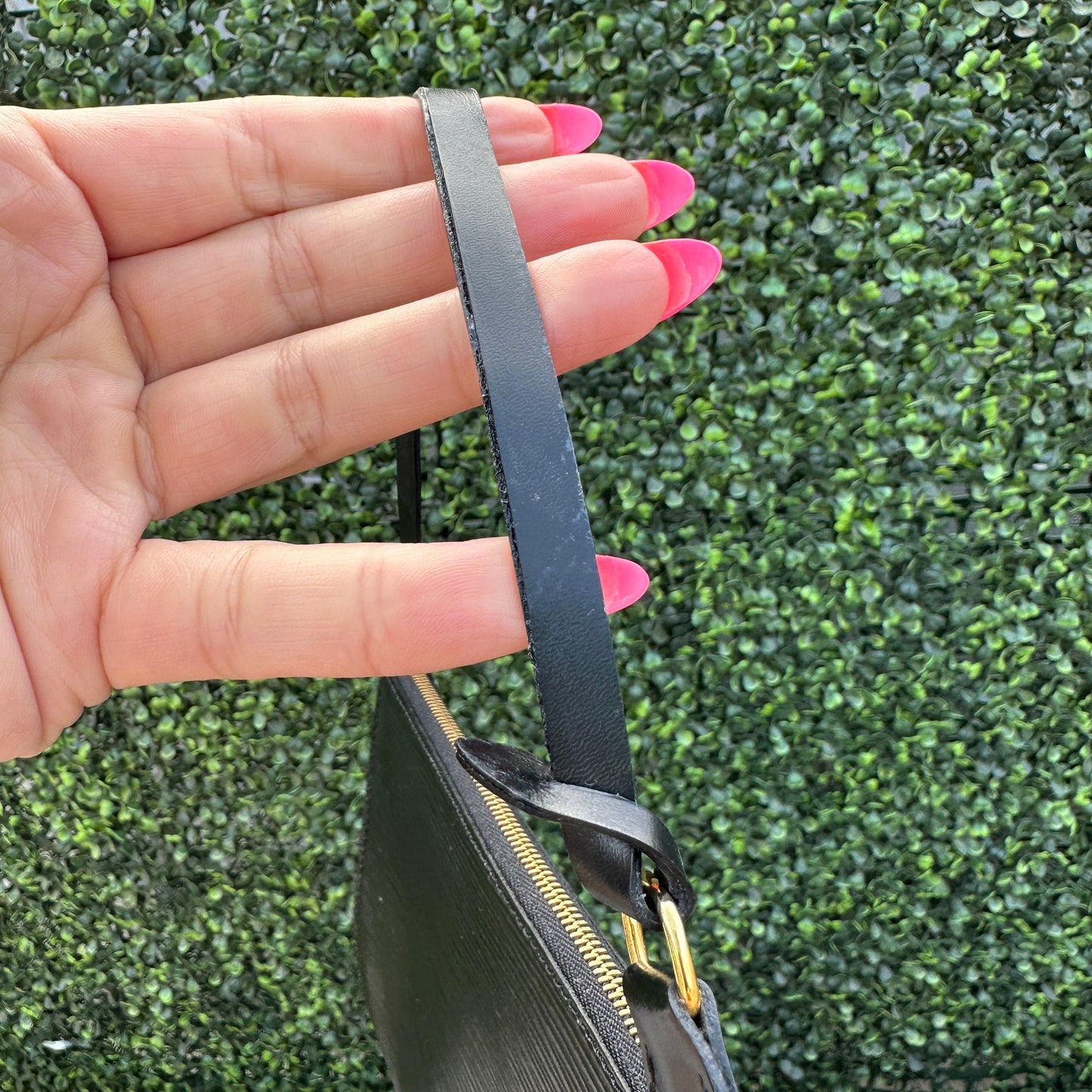 Louis Vuitton Black Epi Pochette Accessories