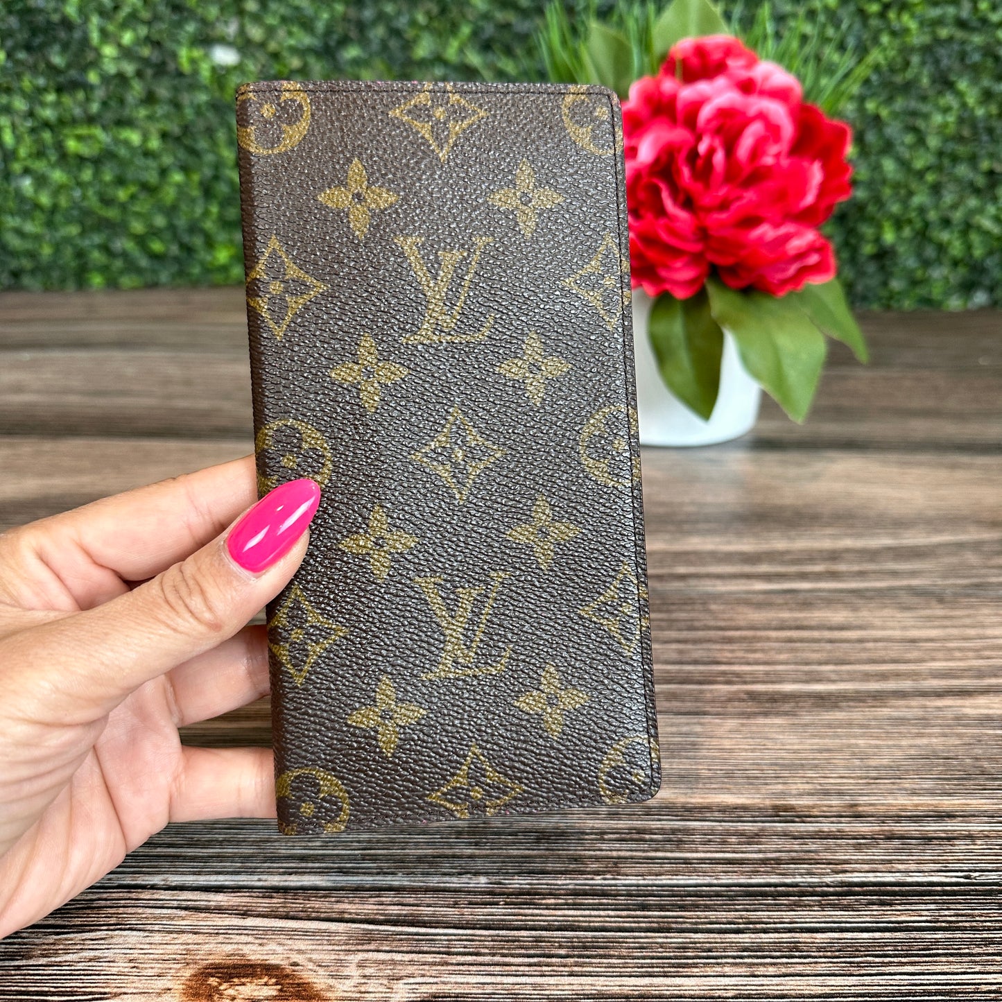 Louis Vuitton Checkbook Cover