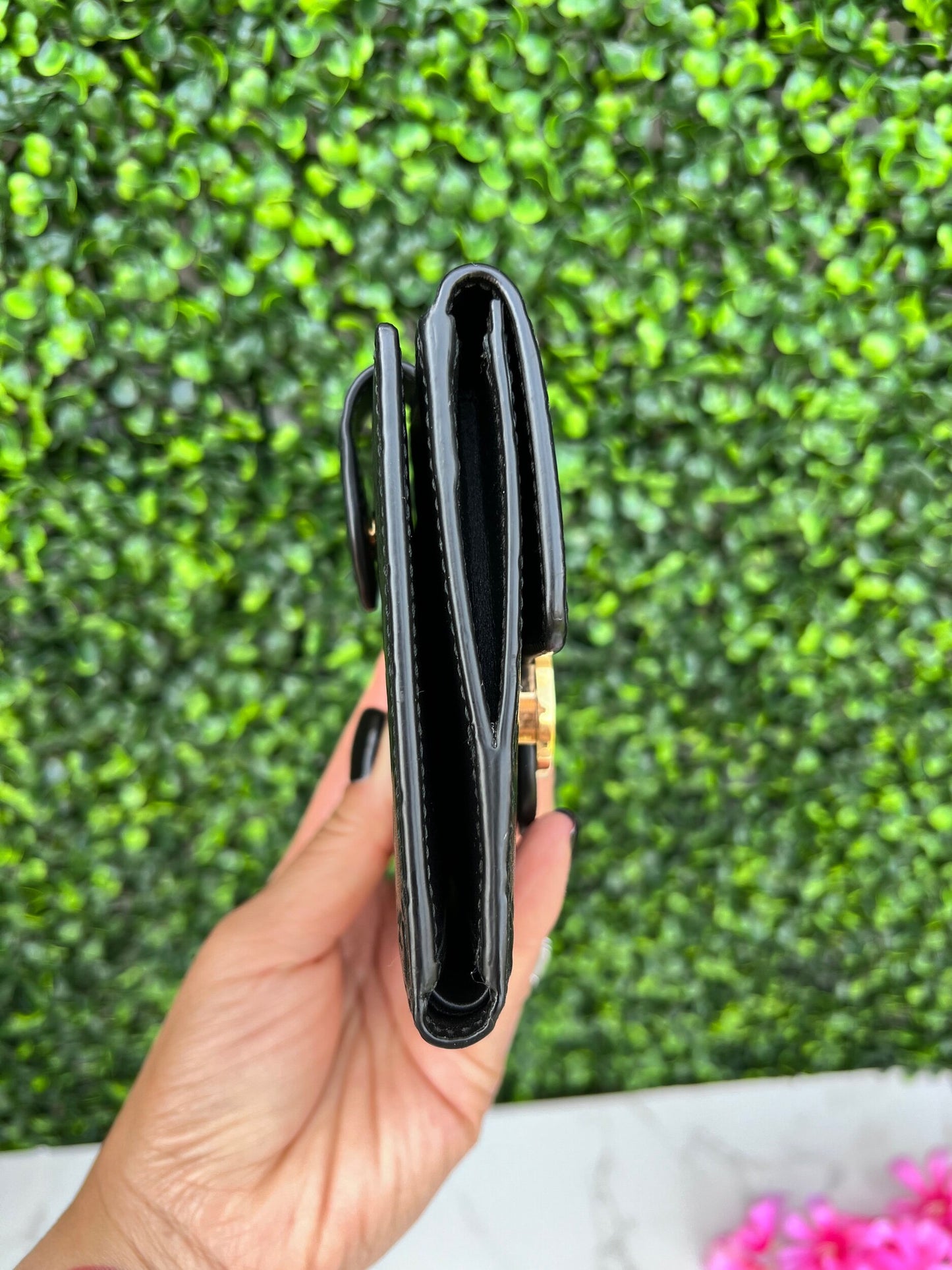 GG Black Leather French Compact Wallet