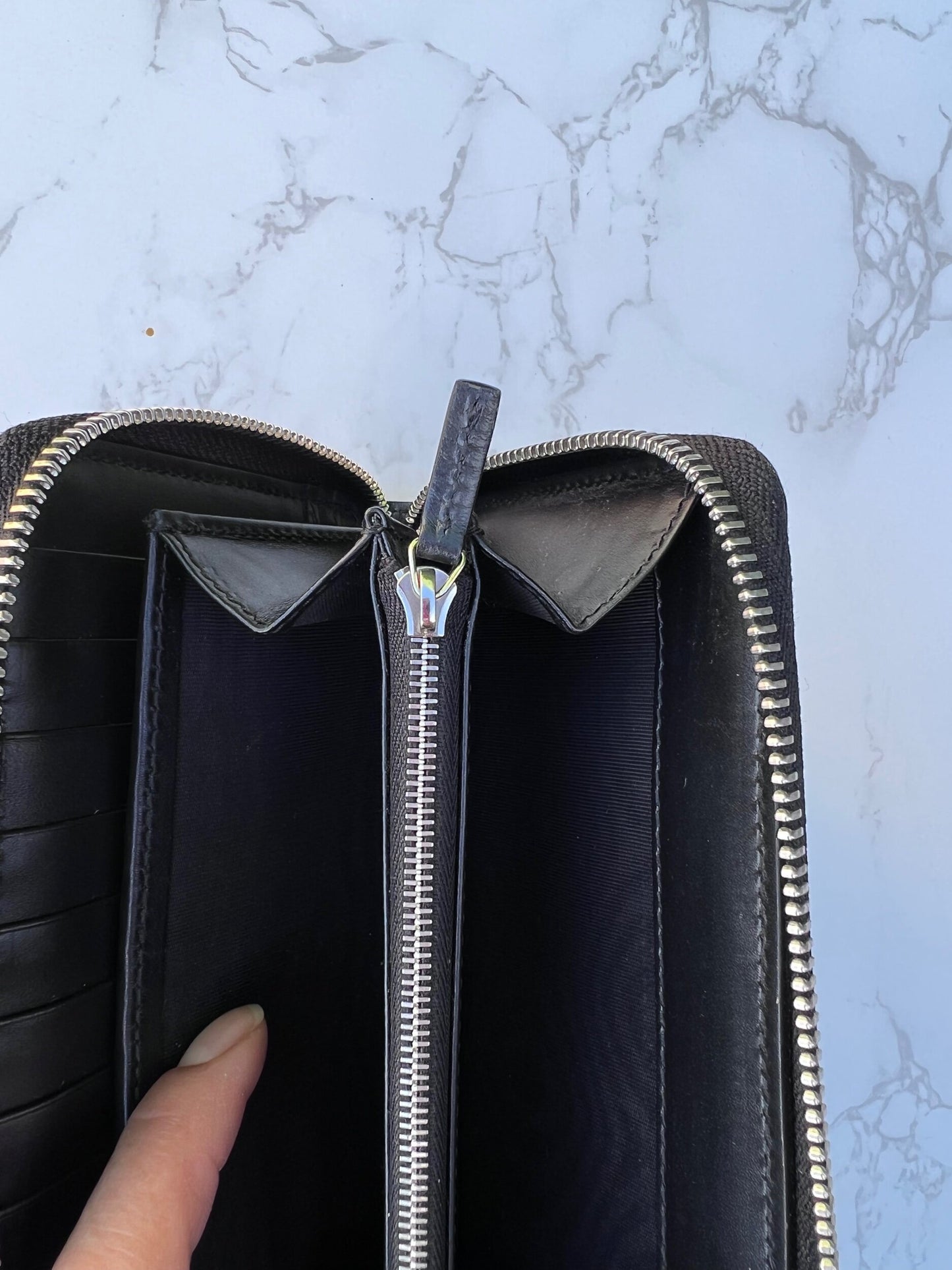 GG Web Zip Around Organizer Wallet Ssima Leather Black