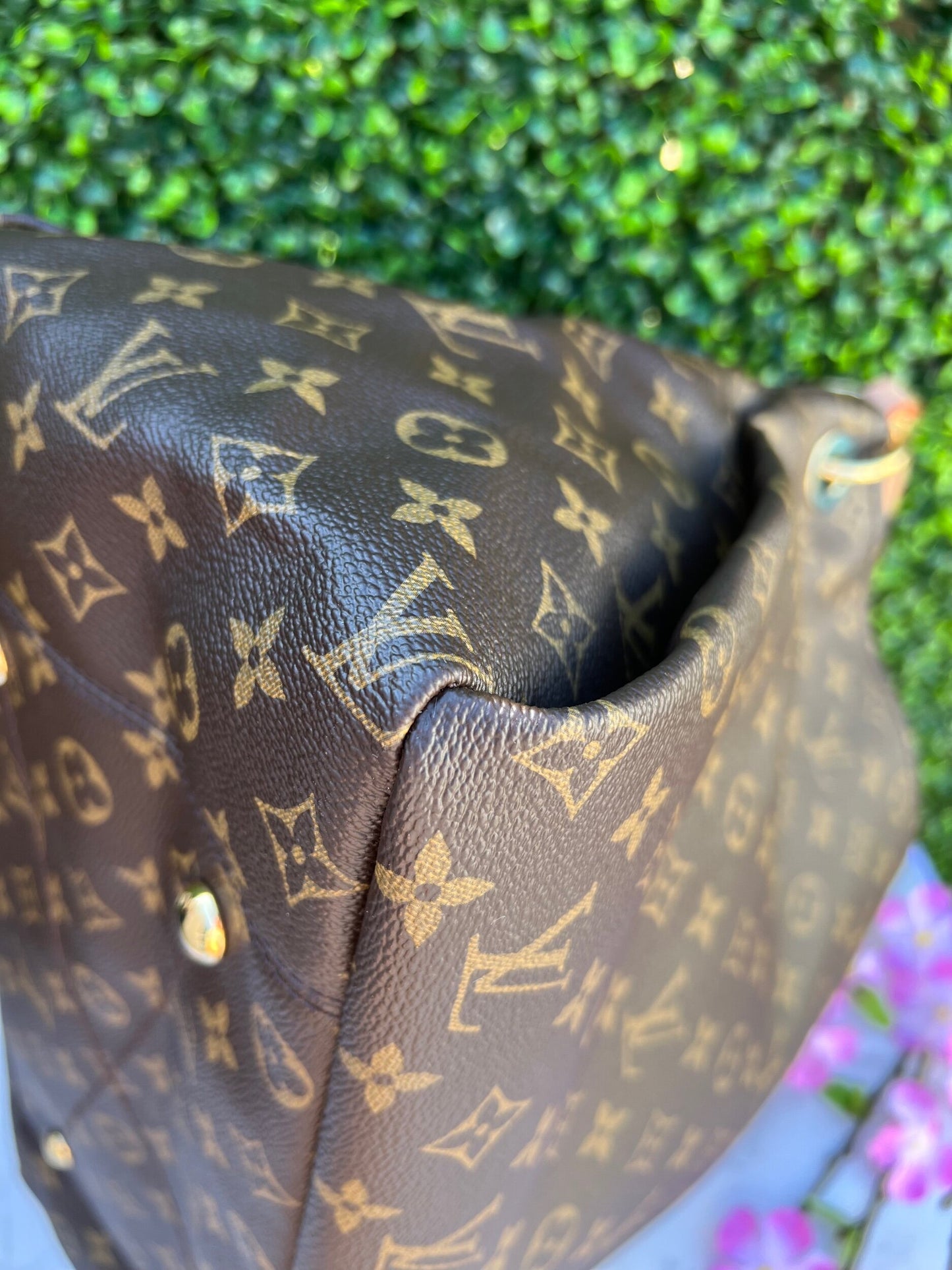 Artsy MM Monogram