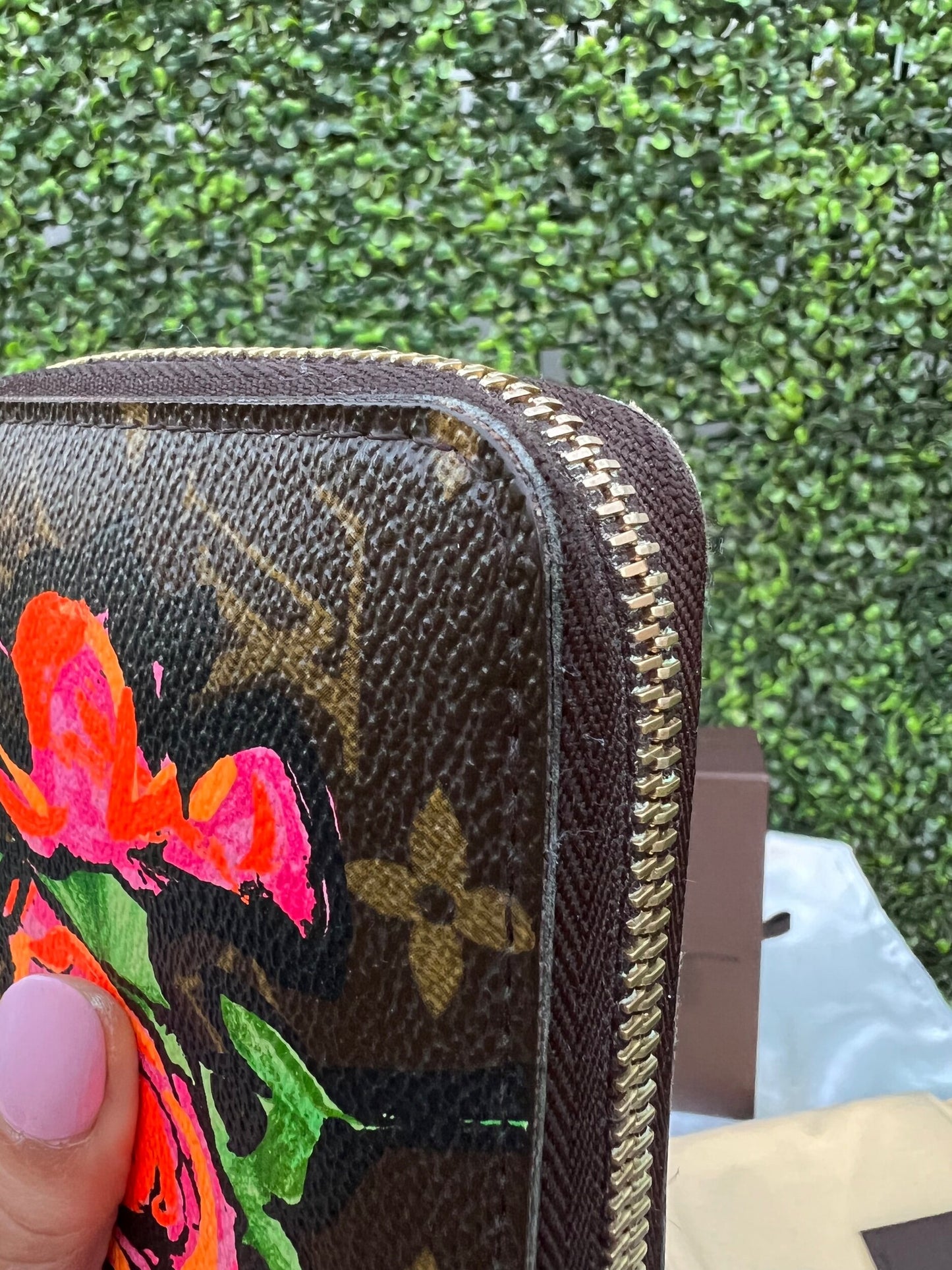 Authentic Preowned Louis Vuitton Limited Edition Stephen Sprouse Roses Zippy Wallet