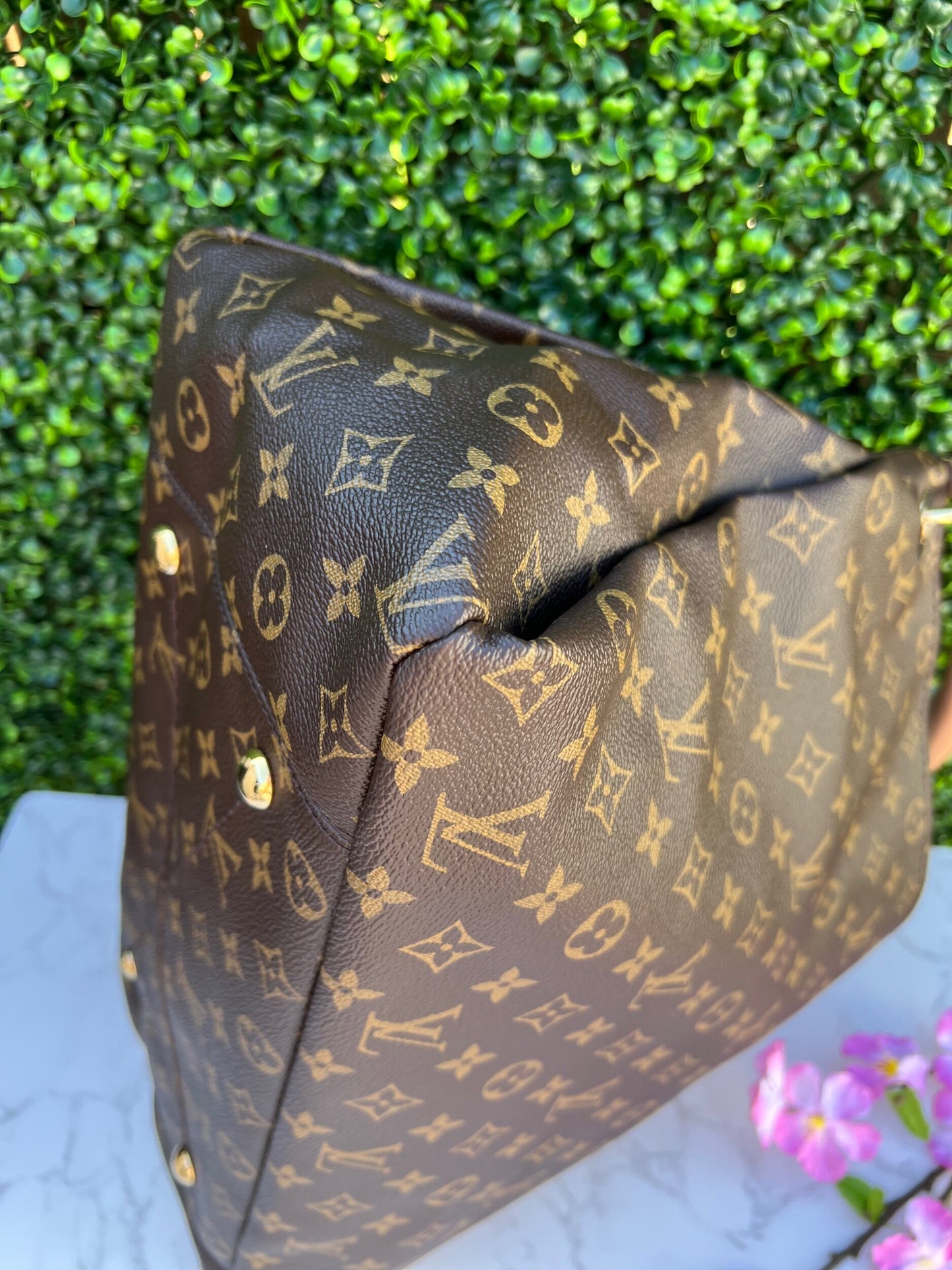 Artsy MM Monogram