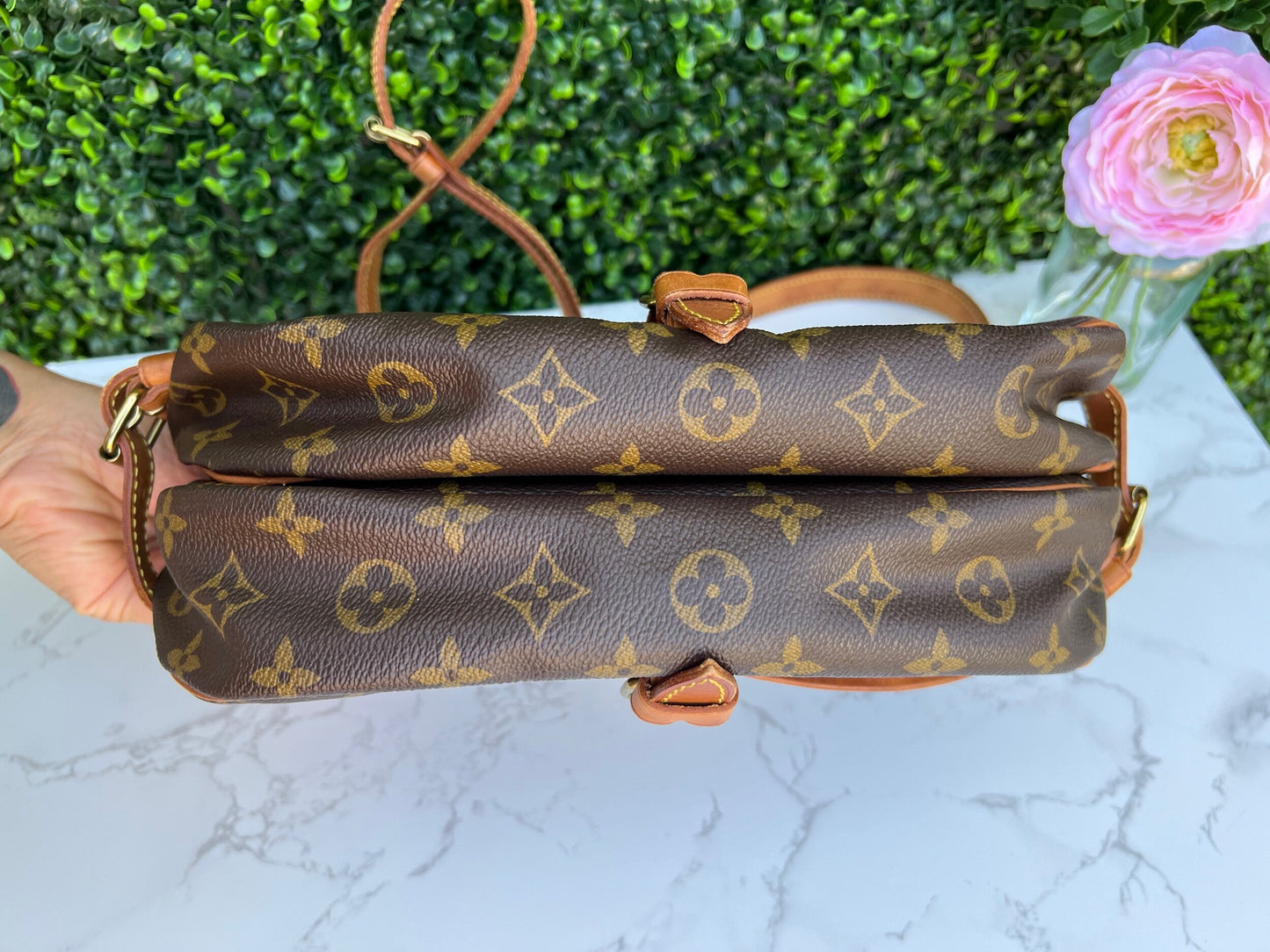 Saumur 30 Messenger Crossbody Bag