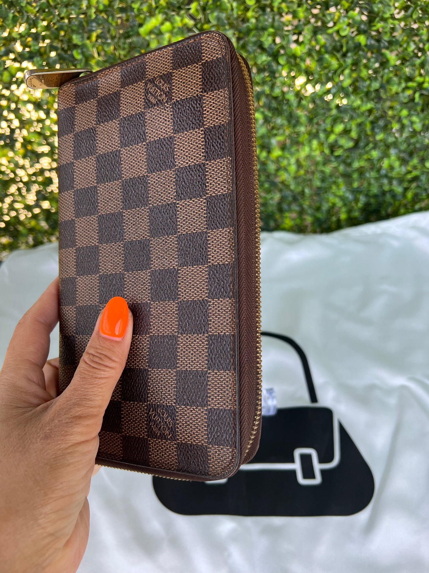 Authentic Preowned LV Organizer Zippy Wallet Damier Ebene