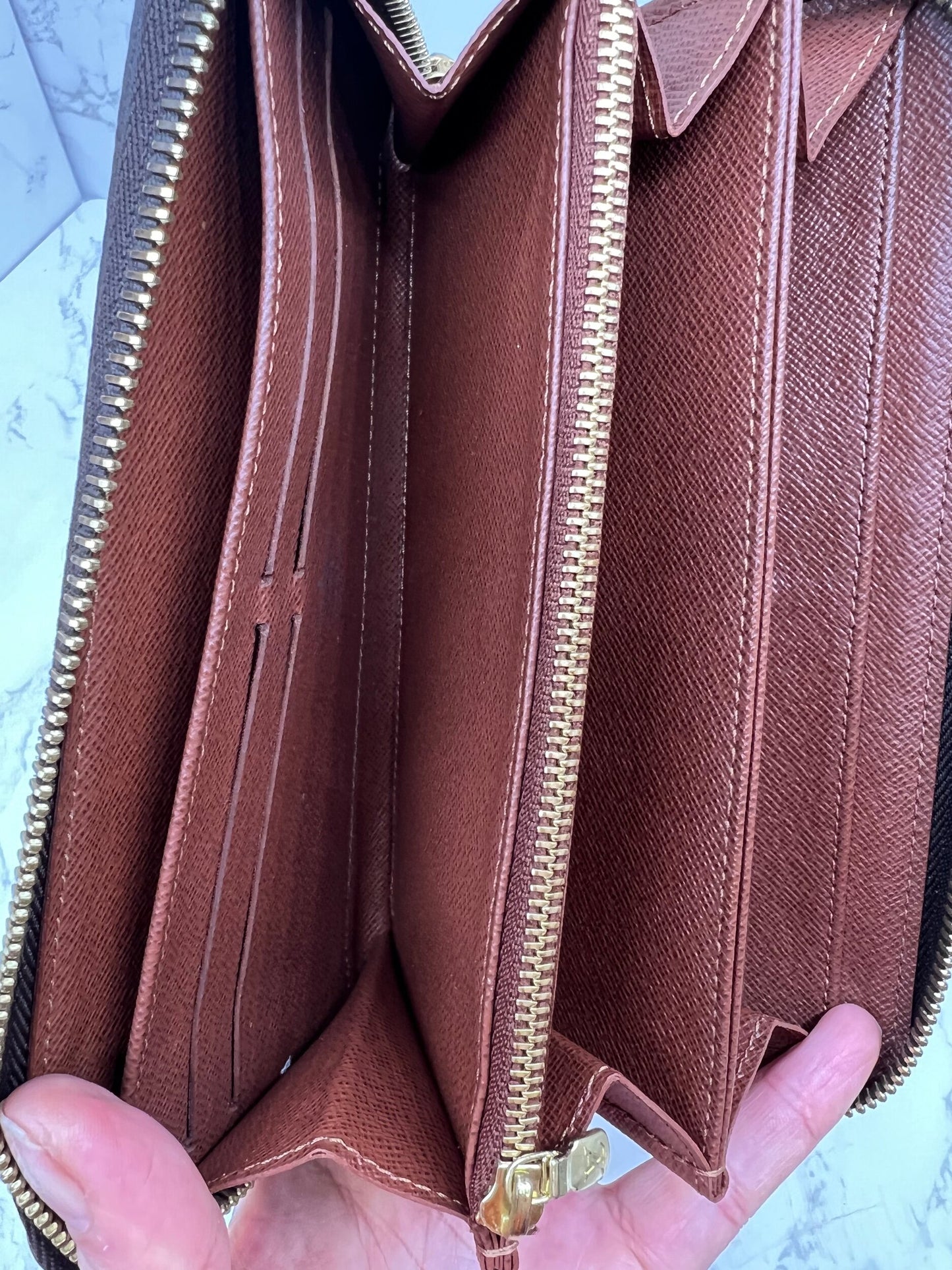 Zippy Wallet Monogram Canvas Brown