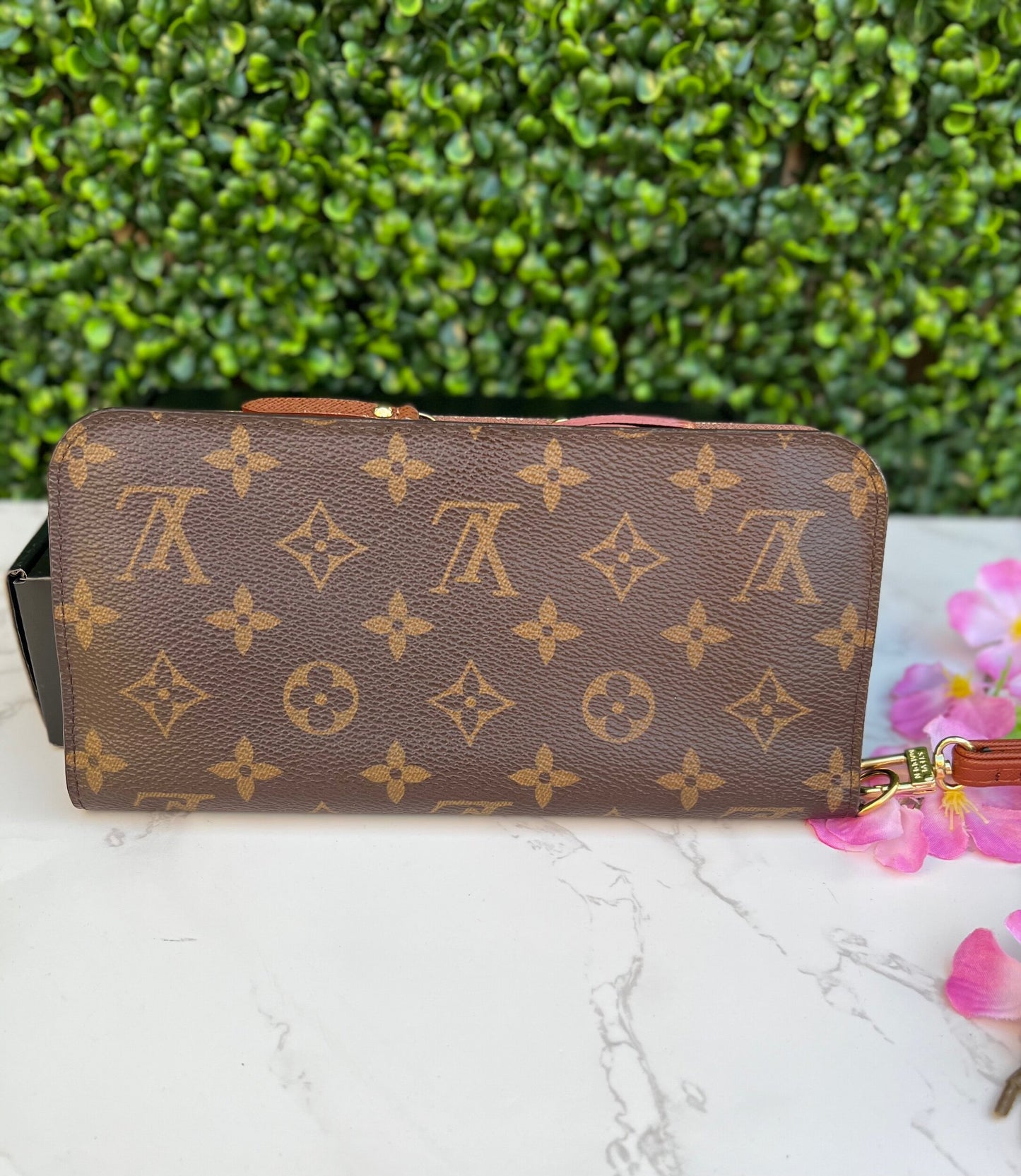 Insolite Monogram Canvs Brown Wallet