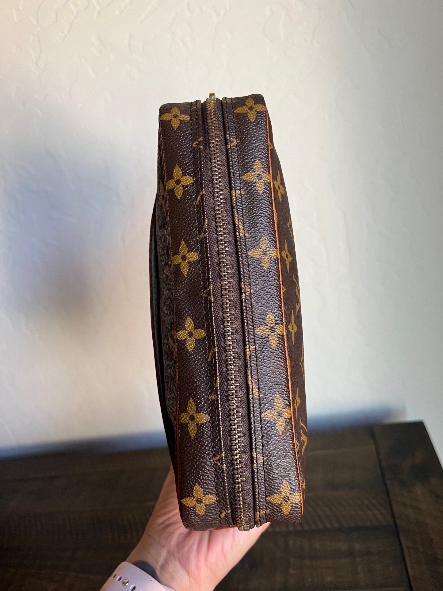 Compiegne 23 Monogram Pochette