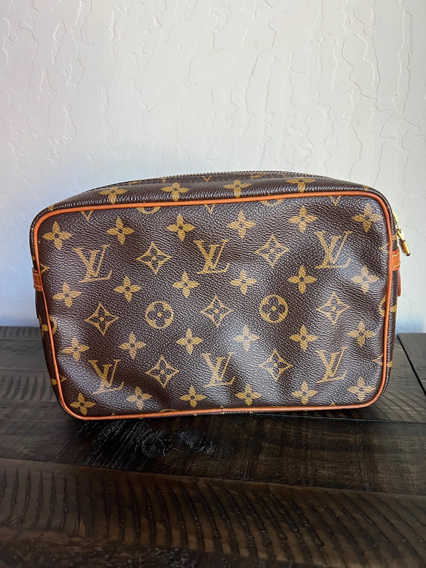 Compiegne 23 Monogram Pochette