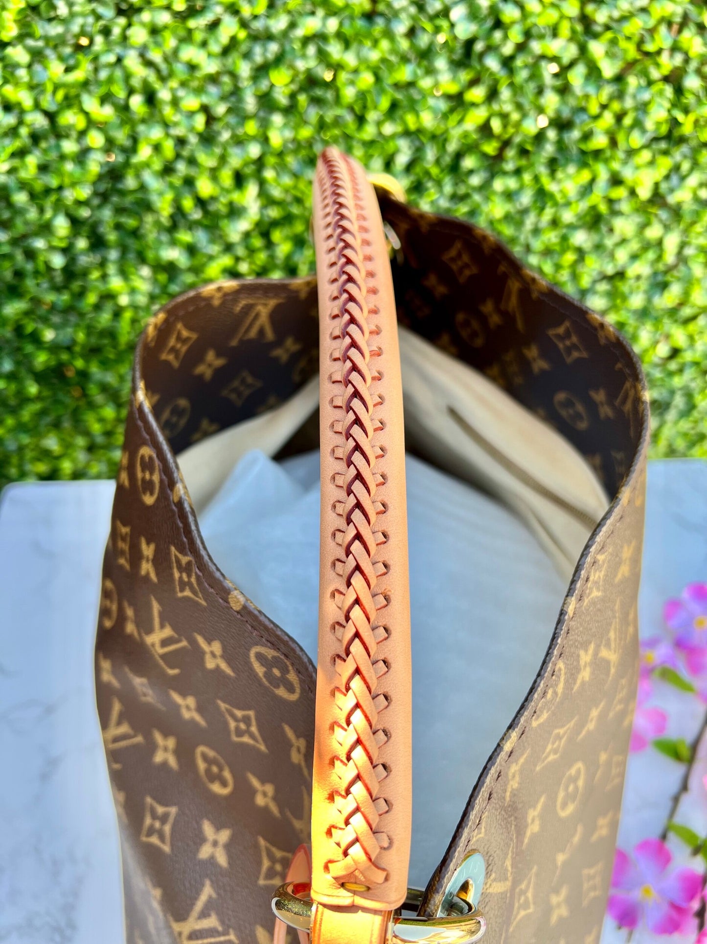 Artsy MM Monogram