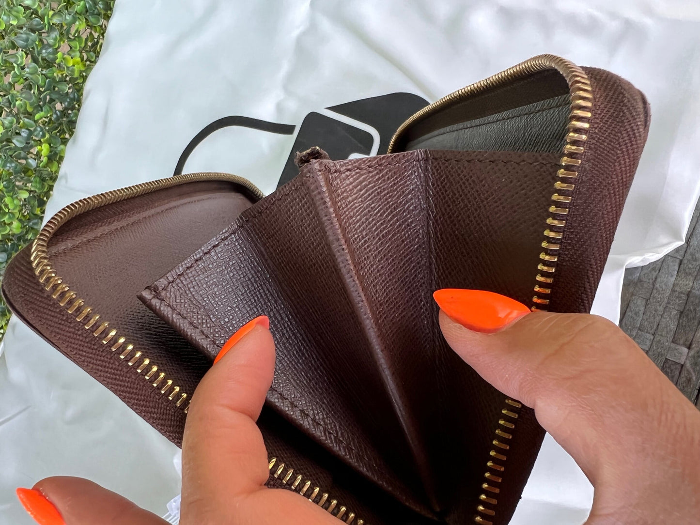 Authentic Preowned LV Organizer Zippy Wallet Damier Ebene